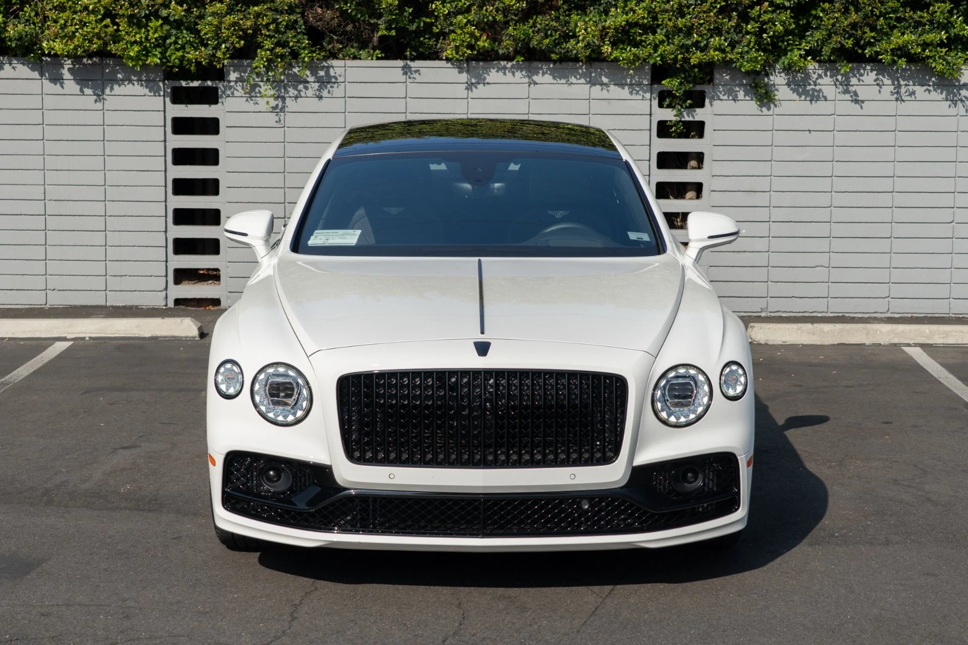 mph001_310831639_Used_2024_Bentley_Flying_Spur_Edition_8_1757964707_724ae09f81
