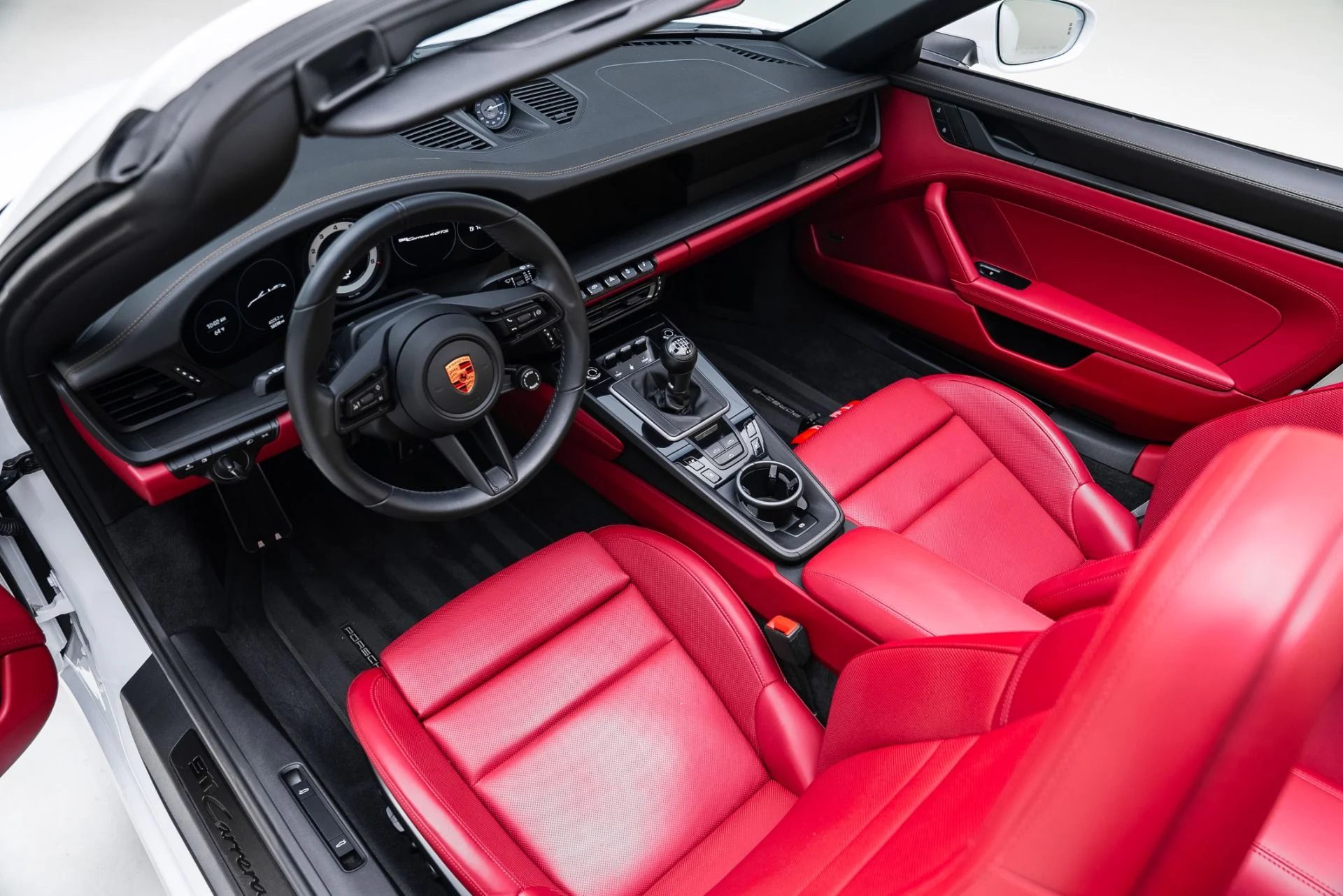 mph001_3126851252_Used_2022_Porsche_911_Carrera_4_GTS_1764979755_adcc6c9ec4