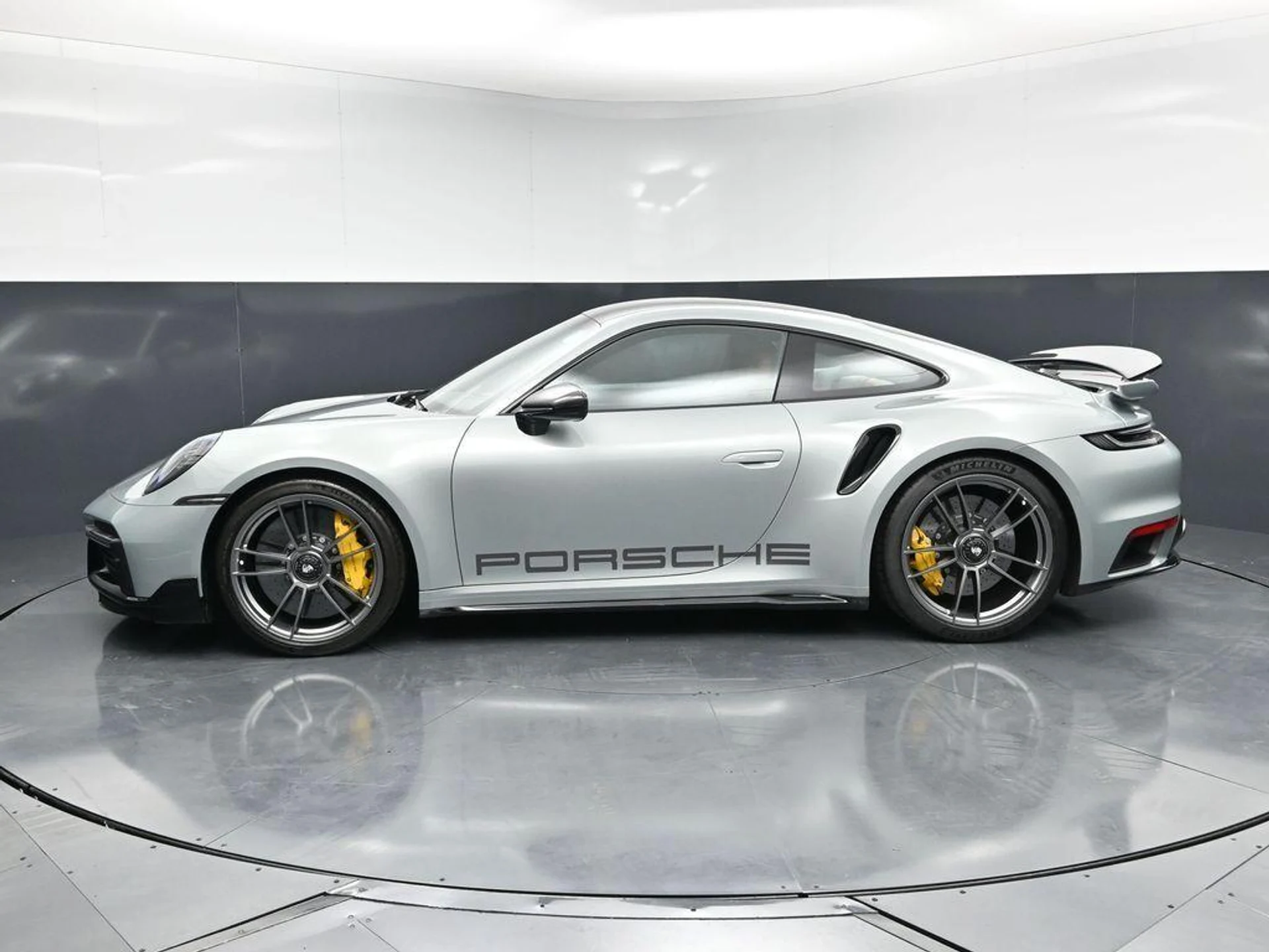 mph001_3127921587_Y_Fxic_JU_6kn_Oa_H9fh2_C8_J22j2lug_83fc865549