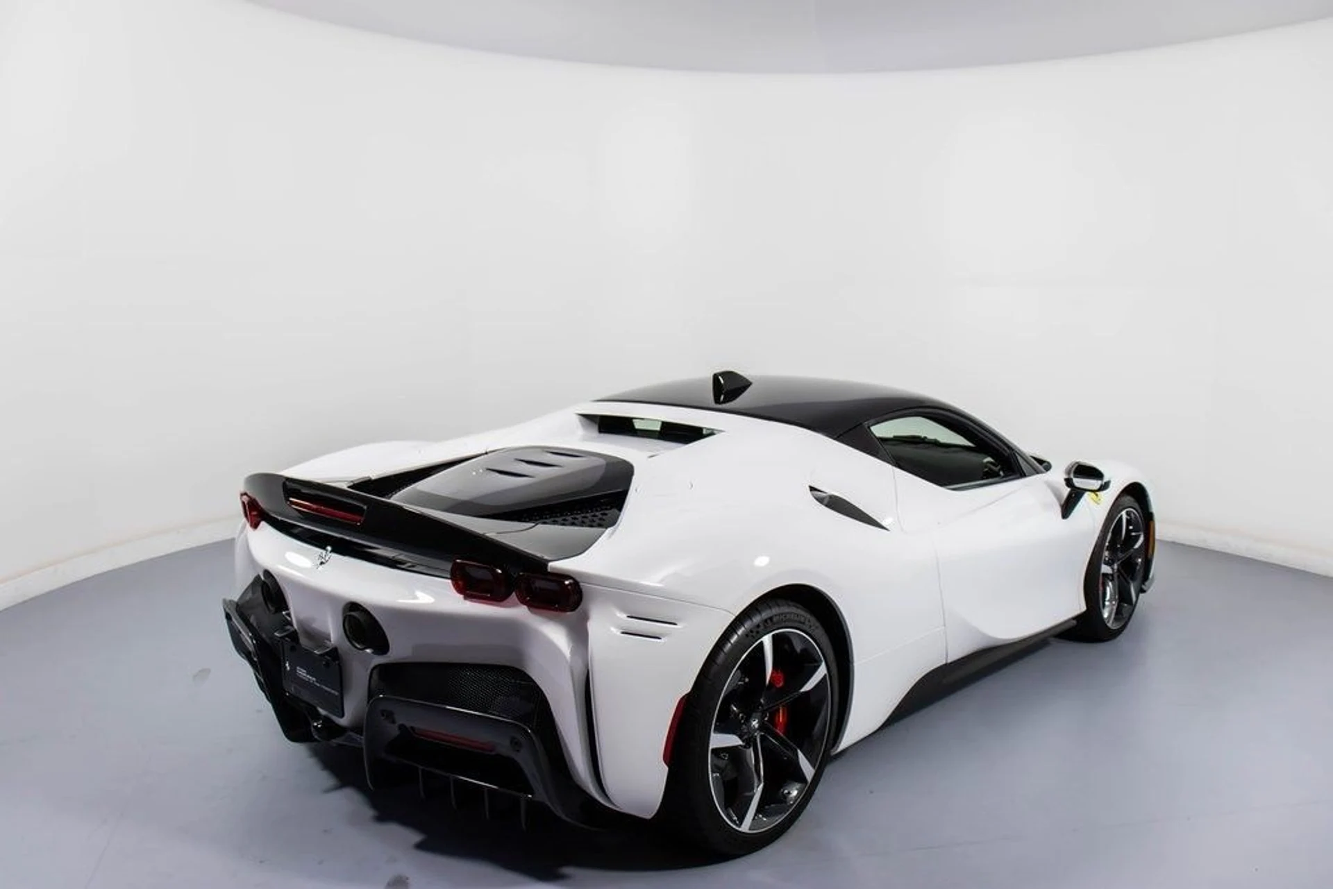 mph001_3133839700_8966170aad2844b2d0cc66a9d05692a3x_a7878f1fea