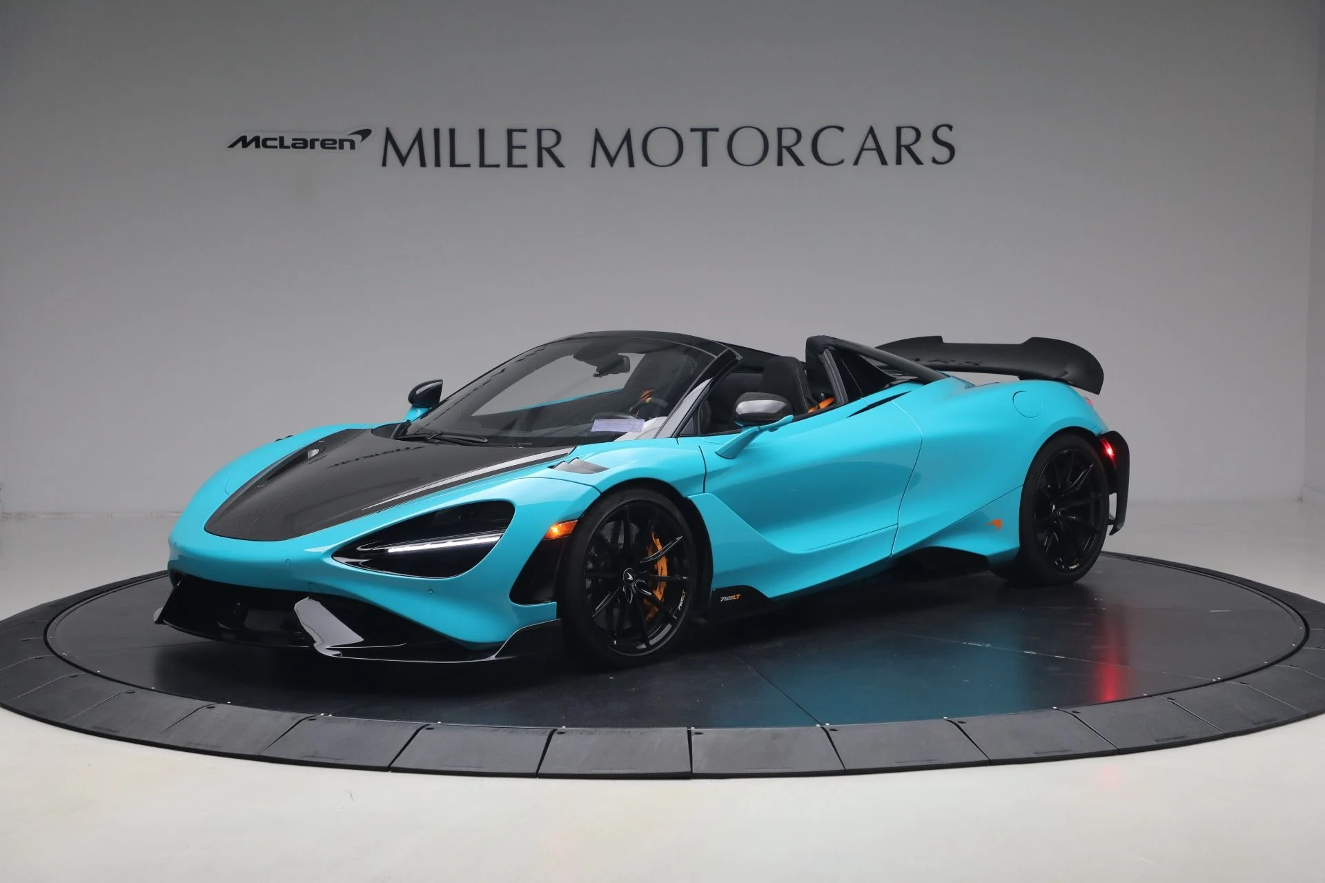 mph001_3134784038_Used_2022_Mc_Laren_765_LT_Spider_ee8a6e36b3