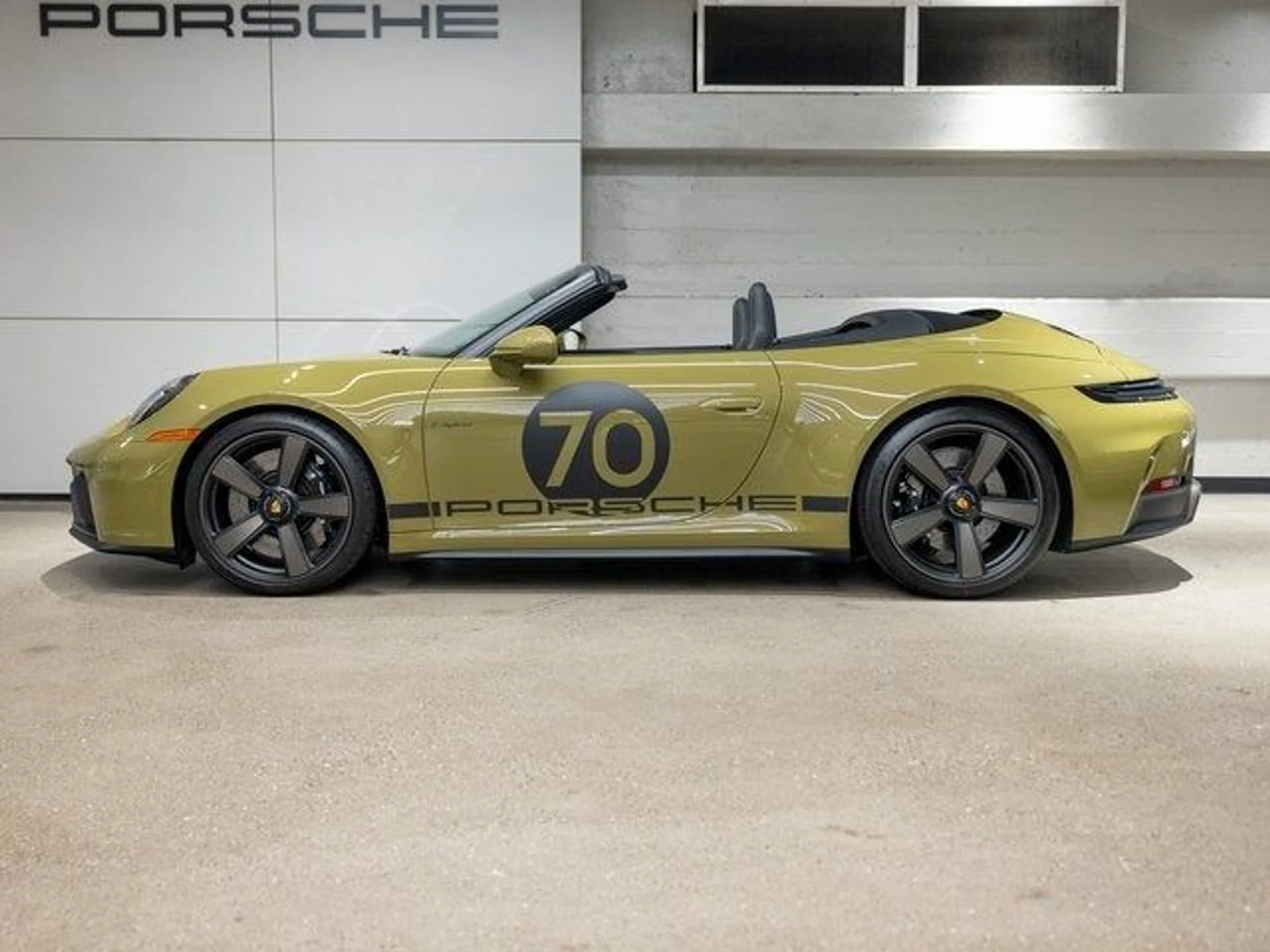 mph001_3141722720_2_05509e8b29