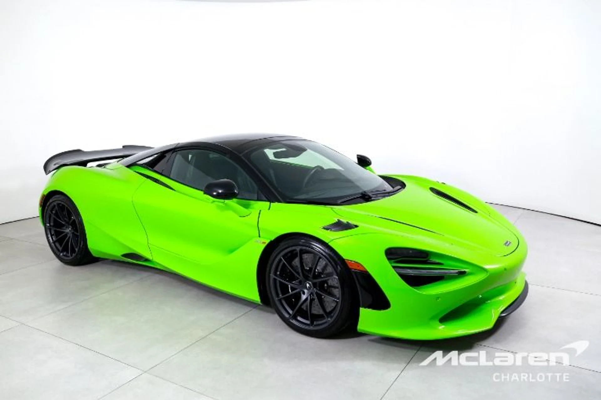 mph001_3143438236_Used_2025_Mc_Laren_750_S_Spider_129eab680d