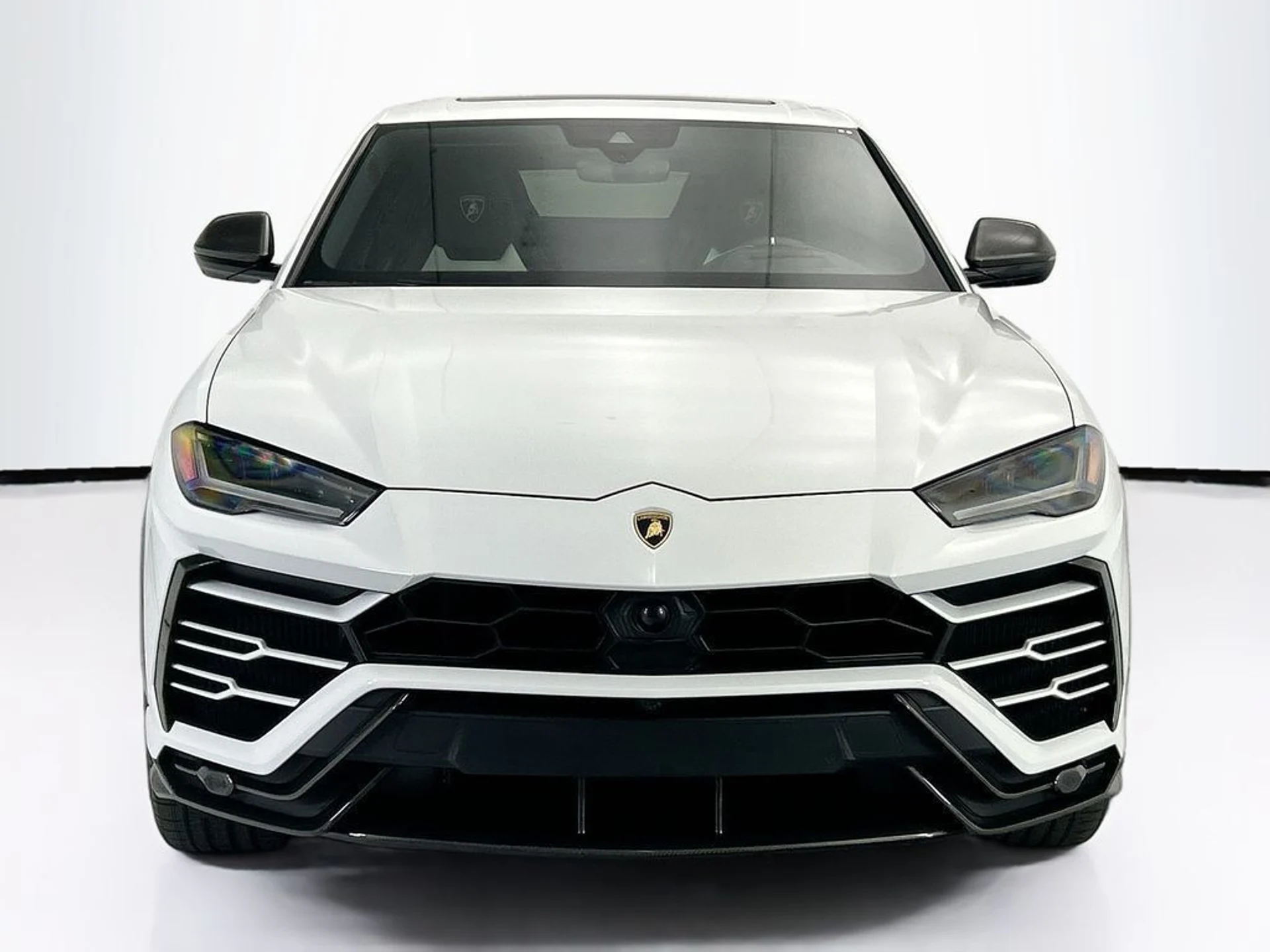 mph001_3164780510_used_2020_lamborghini_urus_awd_8119_23020577_2_1024_ff0466717e