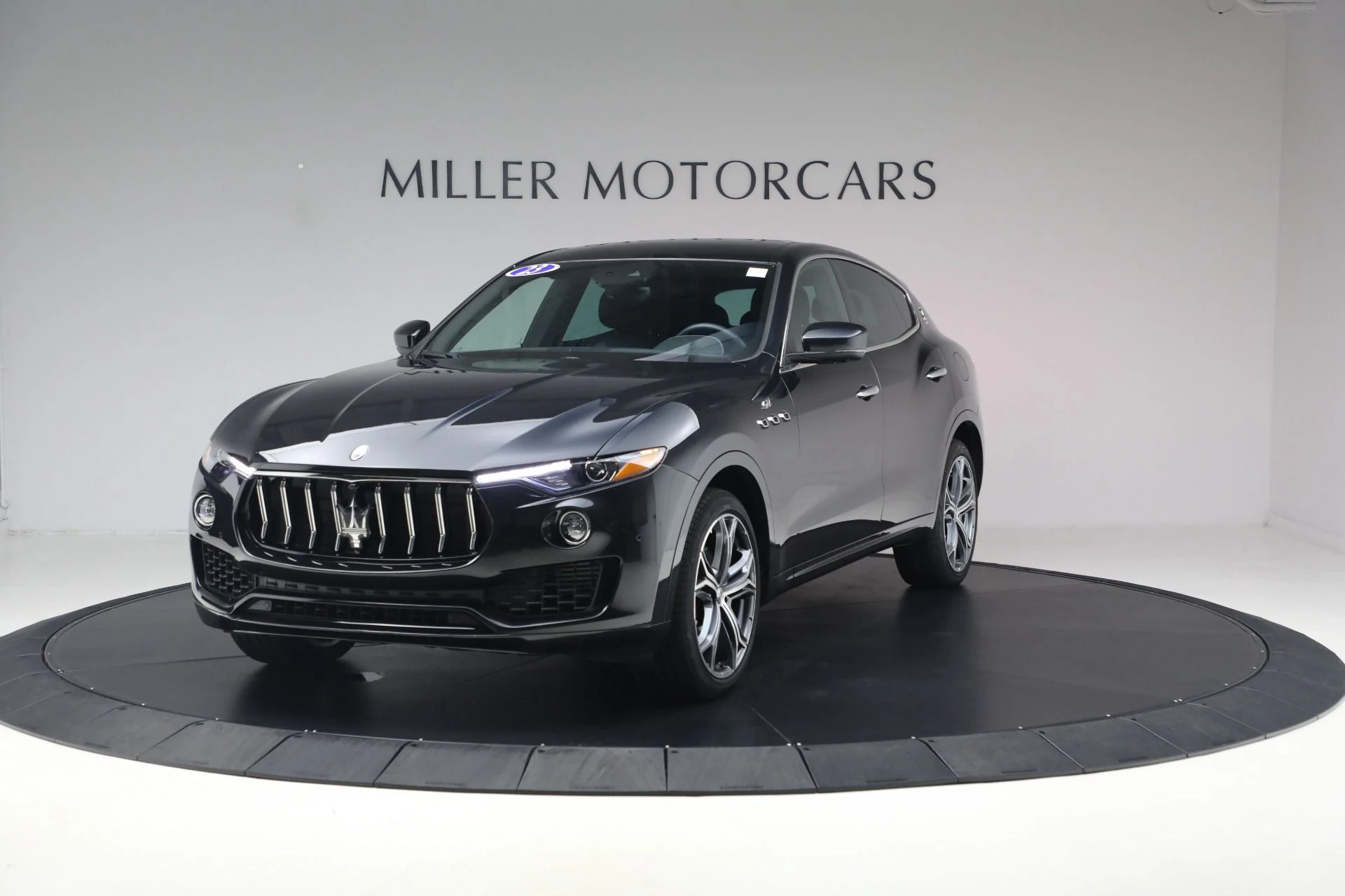 mph001_3176539448_Used_2023_Maserati_Levante_GT_1790172949_c52c53ff90