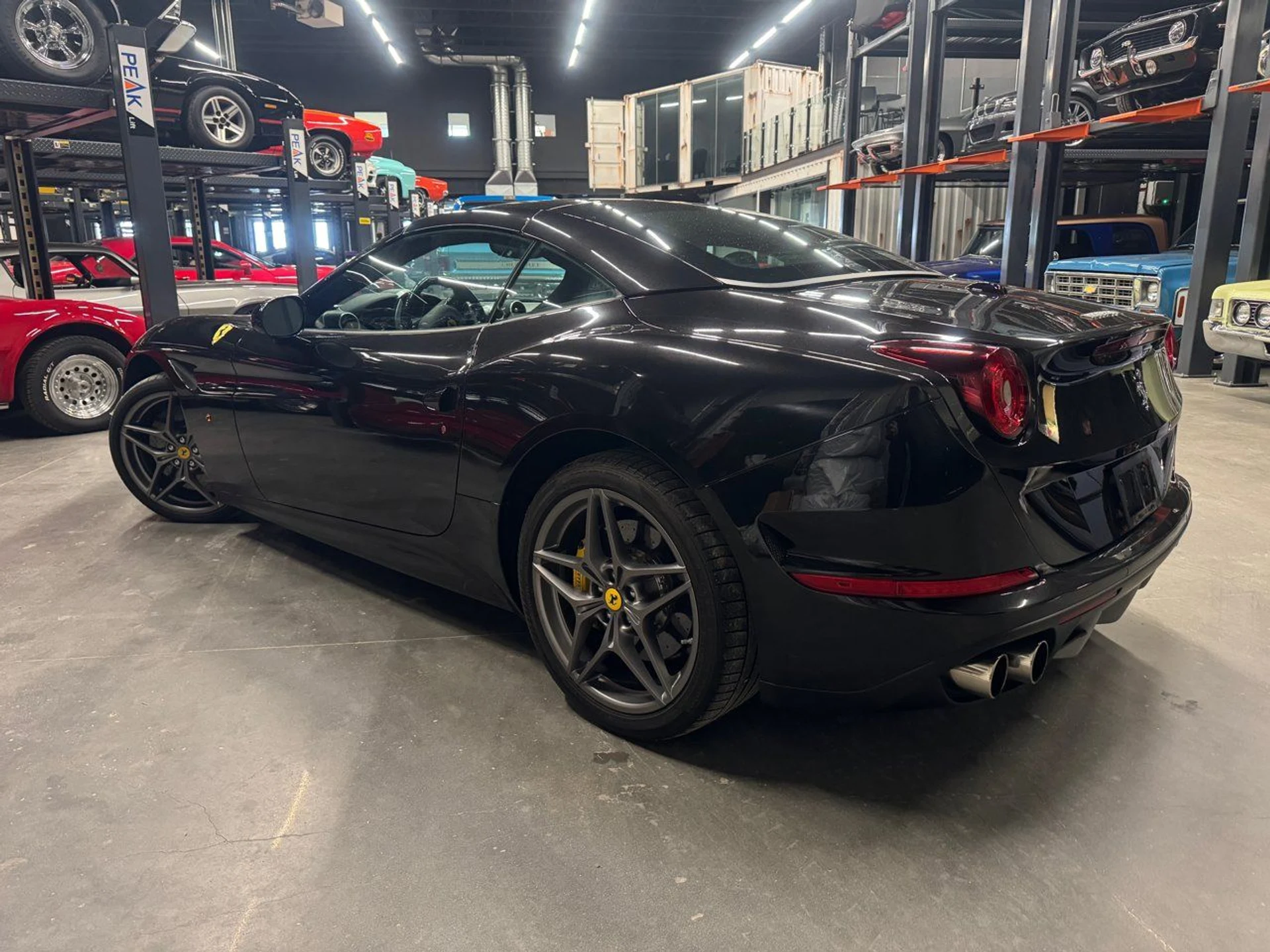 mph001_3179145639_ferrari_california_2015_1e081dfb17