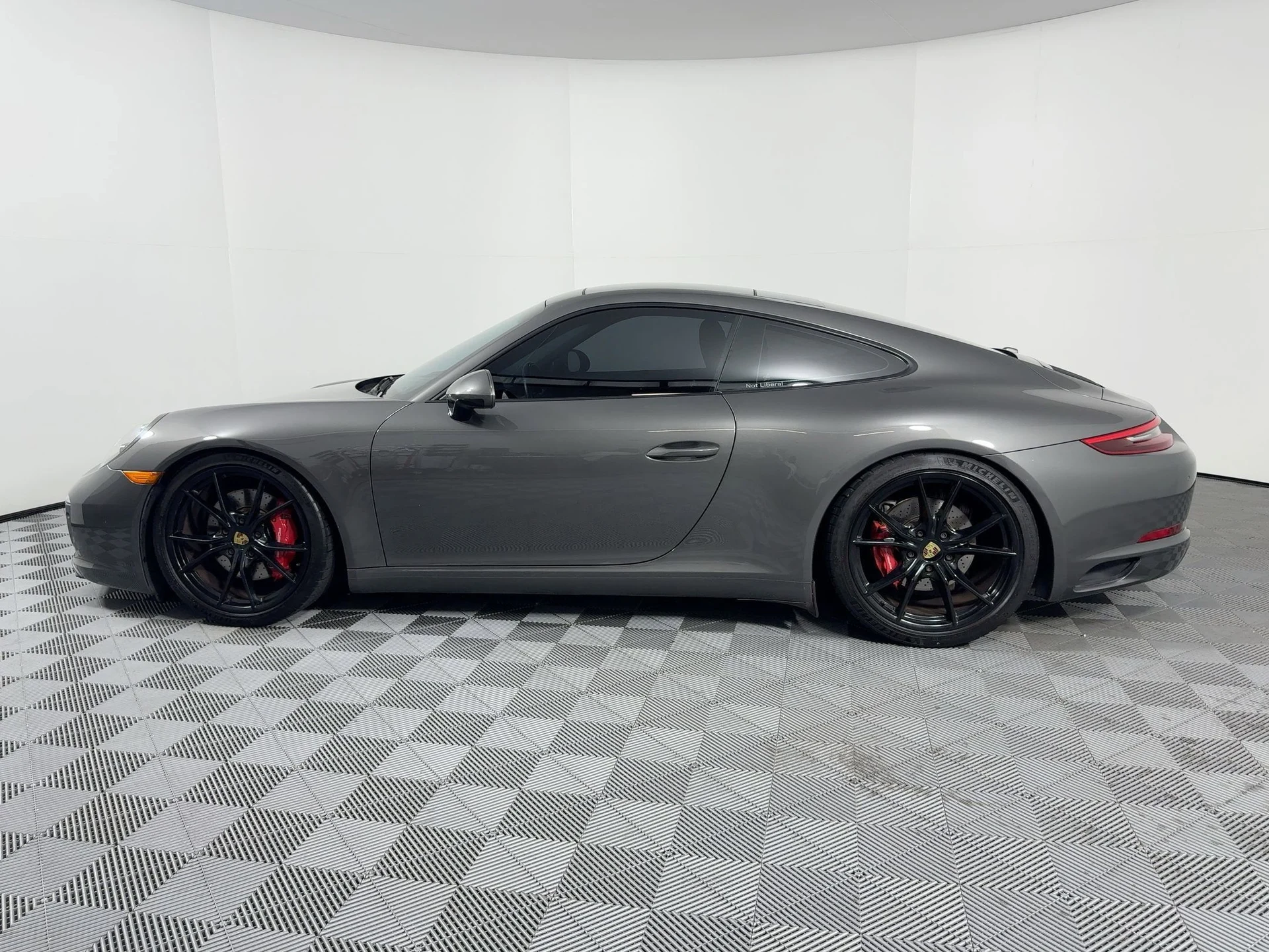 mph001_318217011_7239fb220245e38931a6461c3a0c6b0ex_05371db339