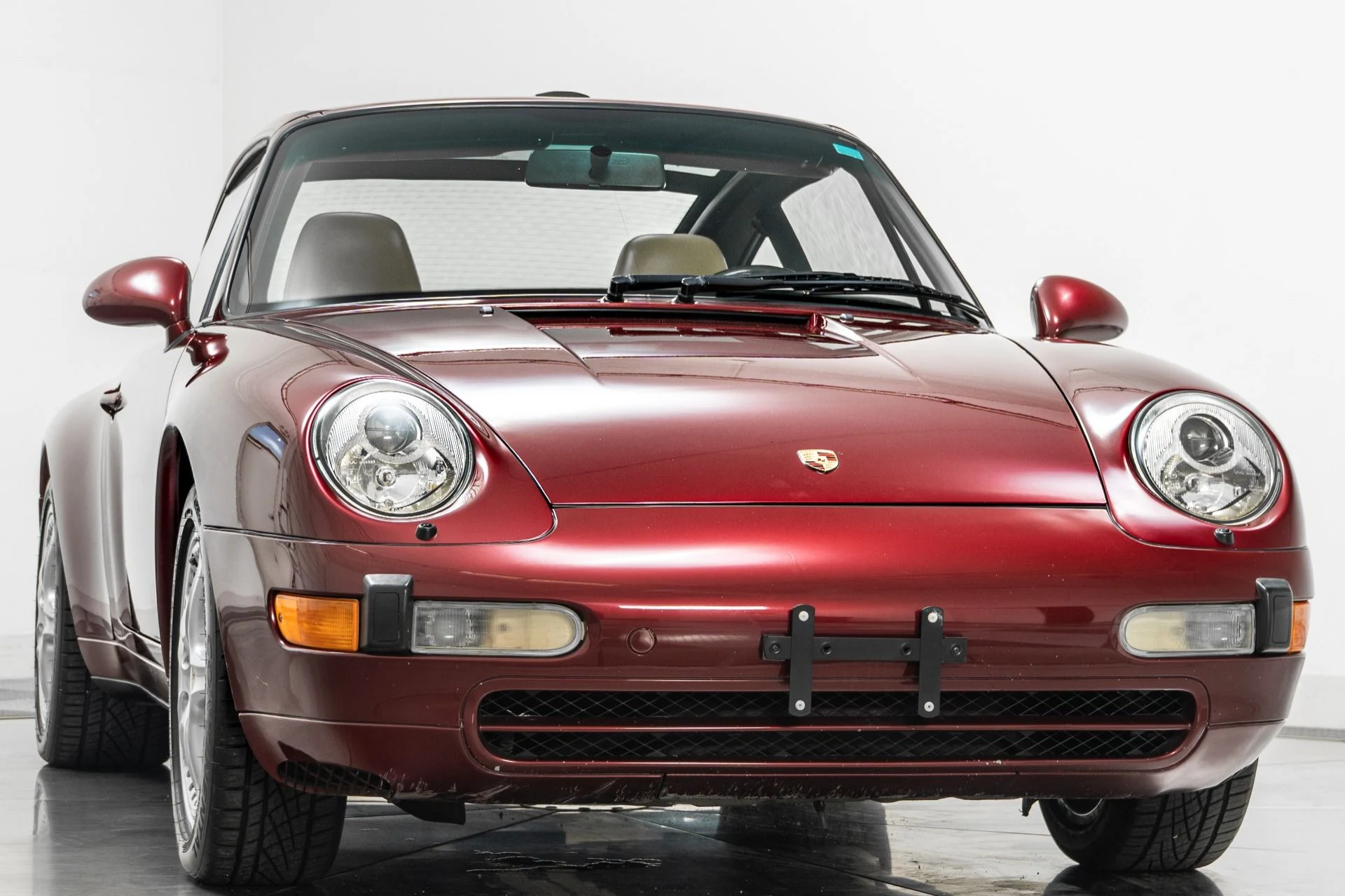 mph001_3194466480_Used_1997_Porsche_911_Carrera_Targa_1752612913_9e0b06d51c
