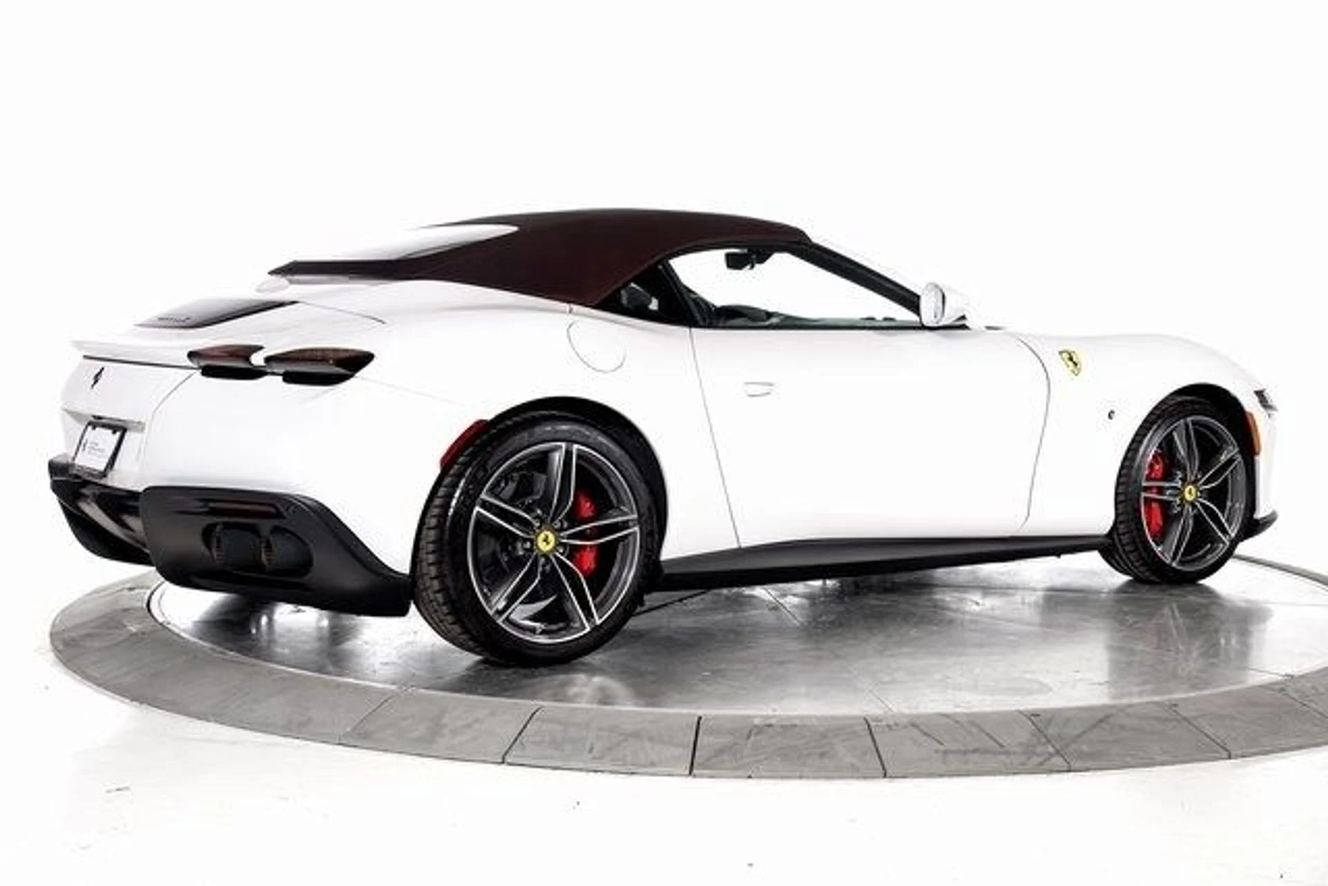 mph001_3195203580_df6828d3f861b445adaa1a44656d6d63x_f84de03b44