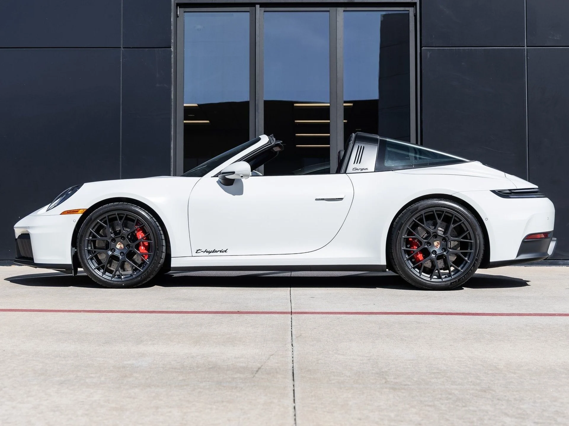 mph001_320150392_2_3890c1b039