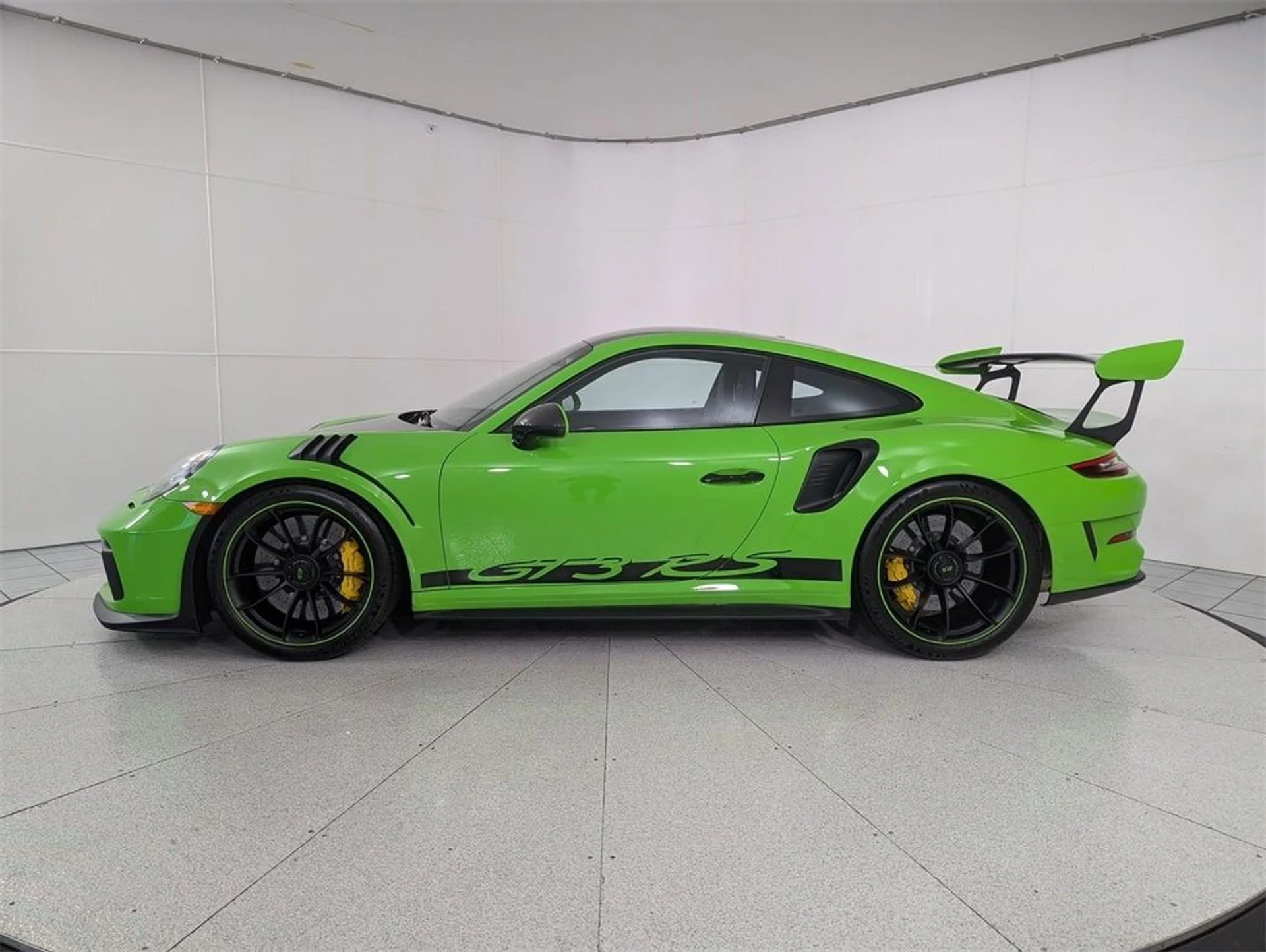 mph001_3207669596_011f4329035cd5b1fb9cbf14c63d295ax_6eeb0cf7c0