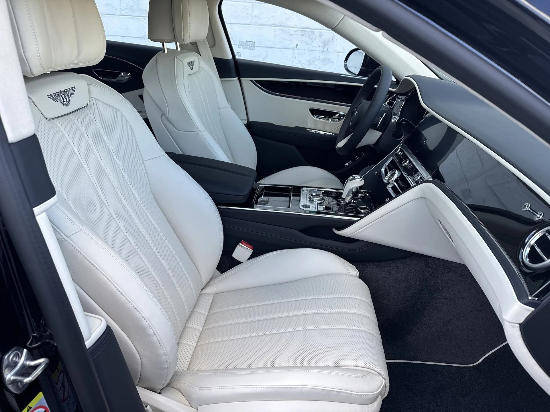 mph001_3207906188_3a23a864622d443cd111c2ed774b0076x_e45f2ac139