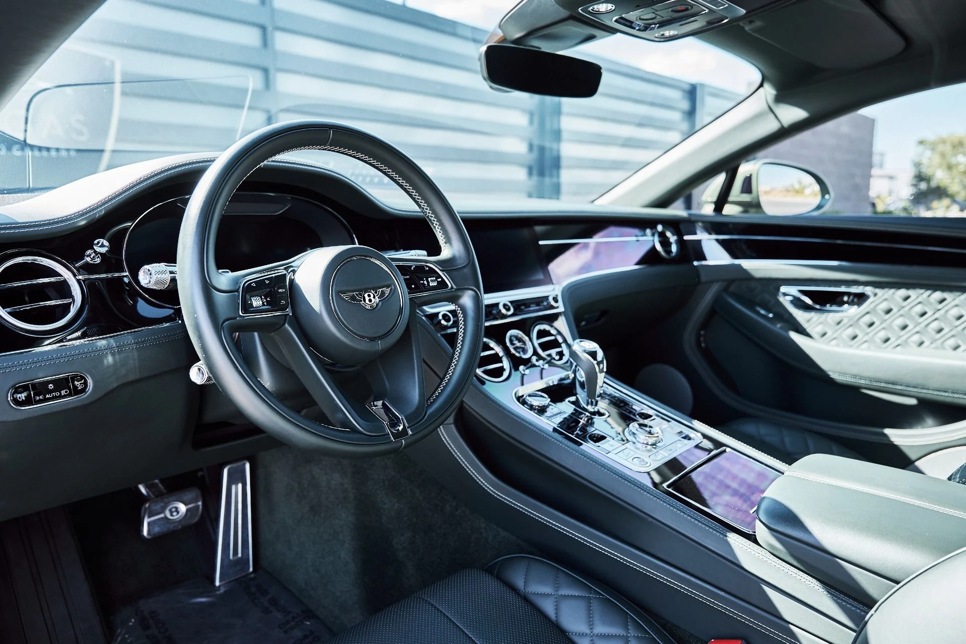 mph001_3211437155_Used_2020_Bentley_Continental_GT_V8_1776226384_ce9dee4a96