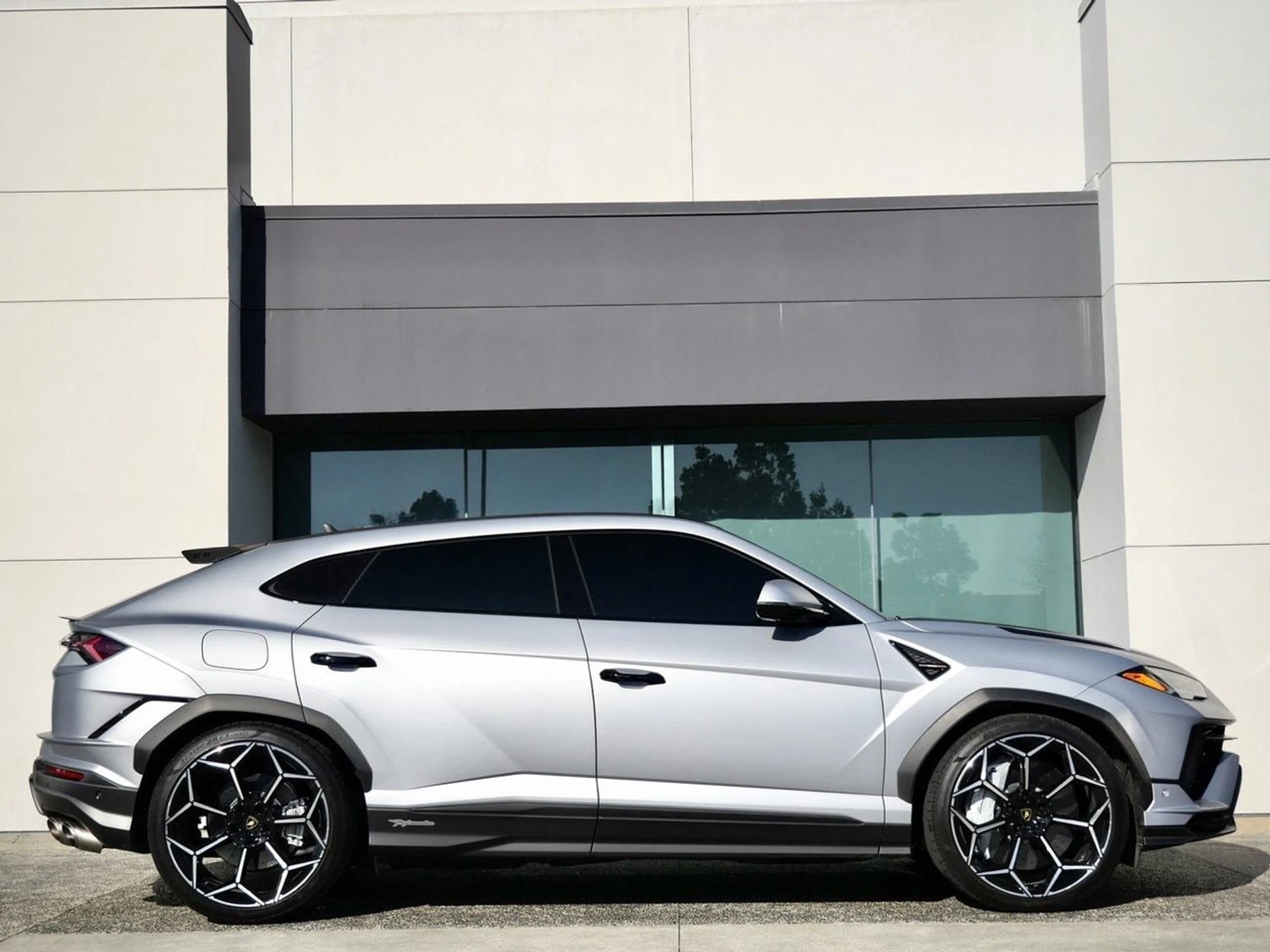 mph001_322598041_fb0d1ed5c0e4474bf548d856a499e891x_b5c48ec3e2