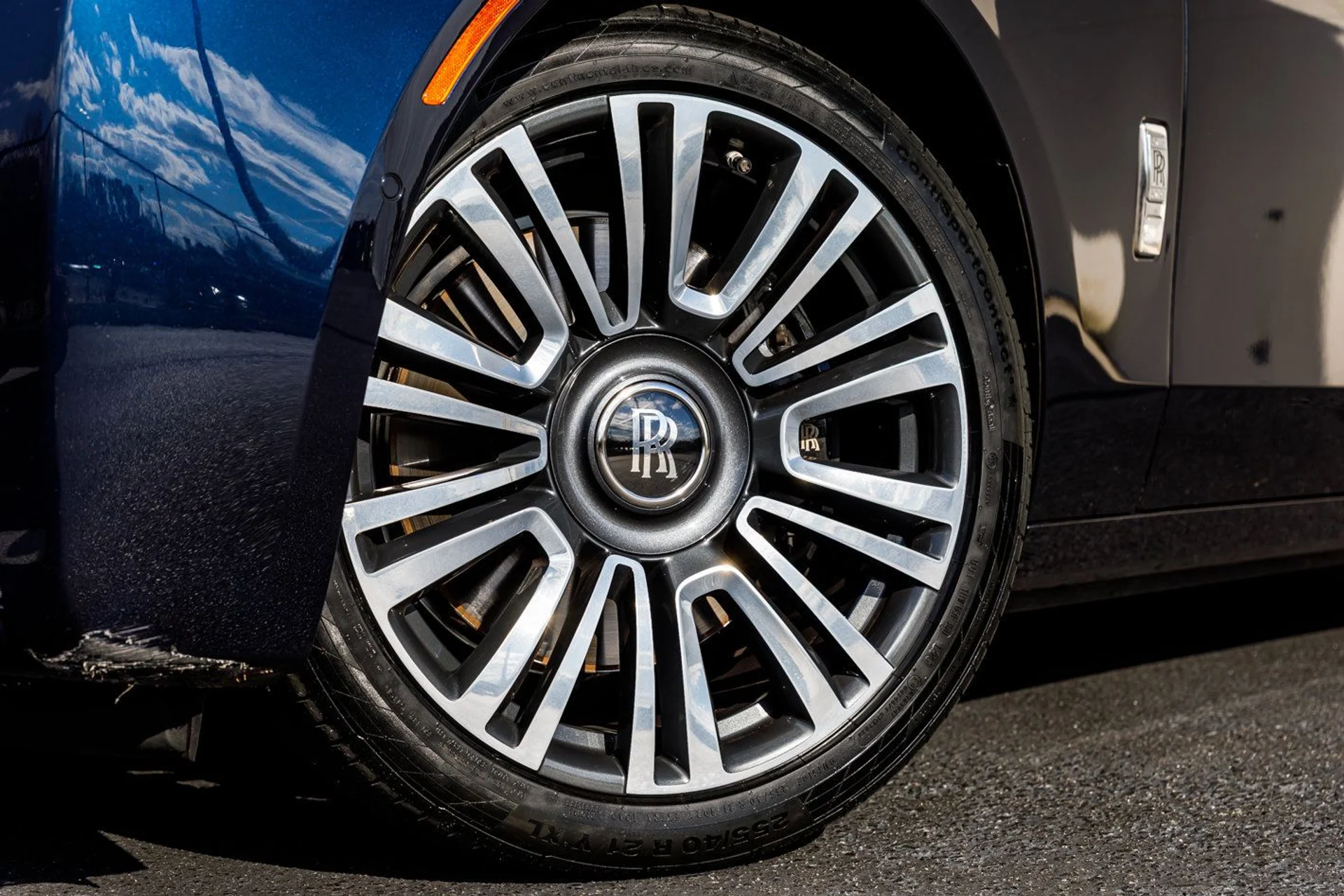 mph001_3240747738_42c2118f0d23bf421f7b4f92b6c8c7fcx_b05d7705ea