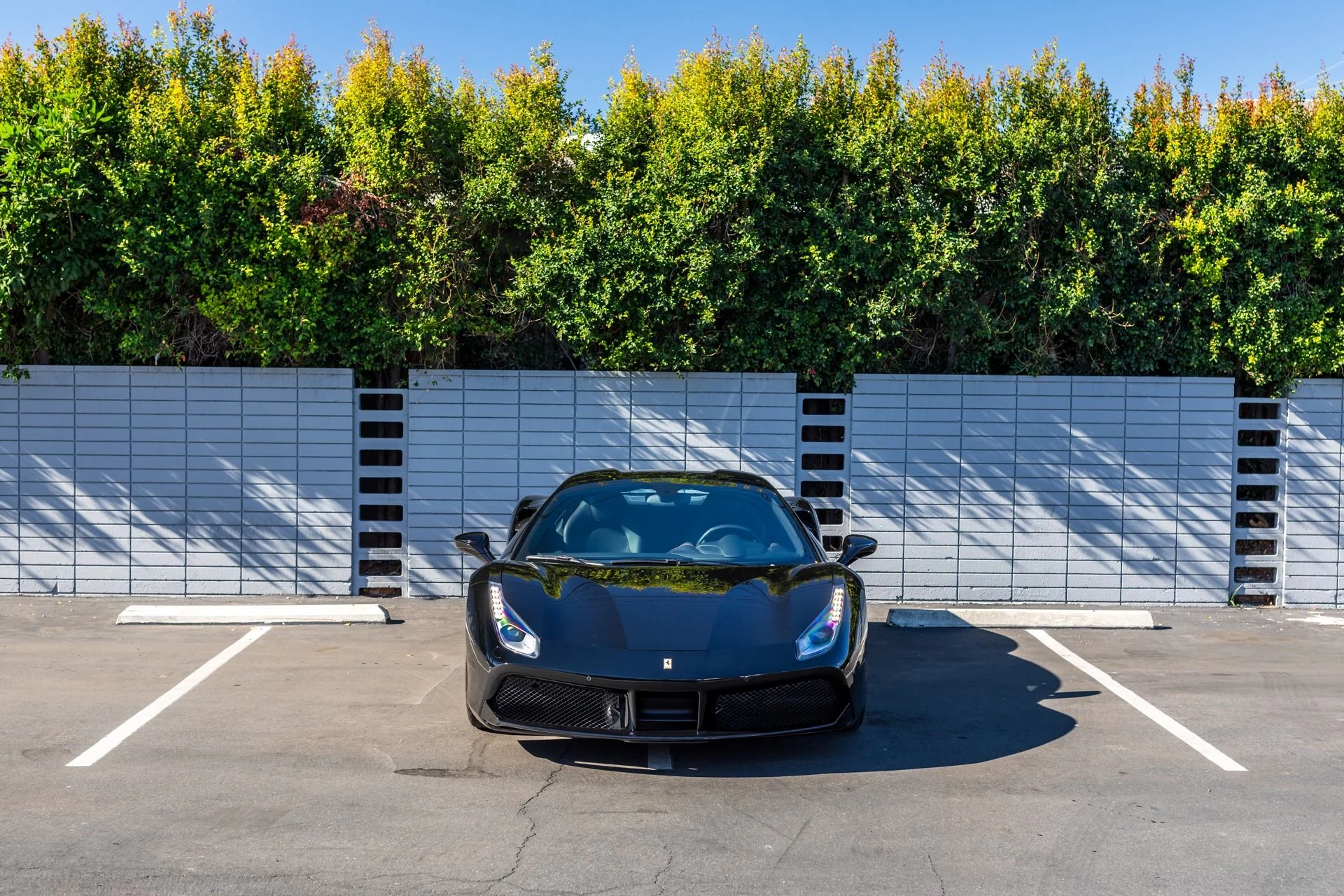 mph001_3253074455_Used_2018_Ferrari_488_Spider_1701972828_079d44c207