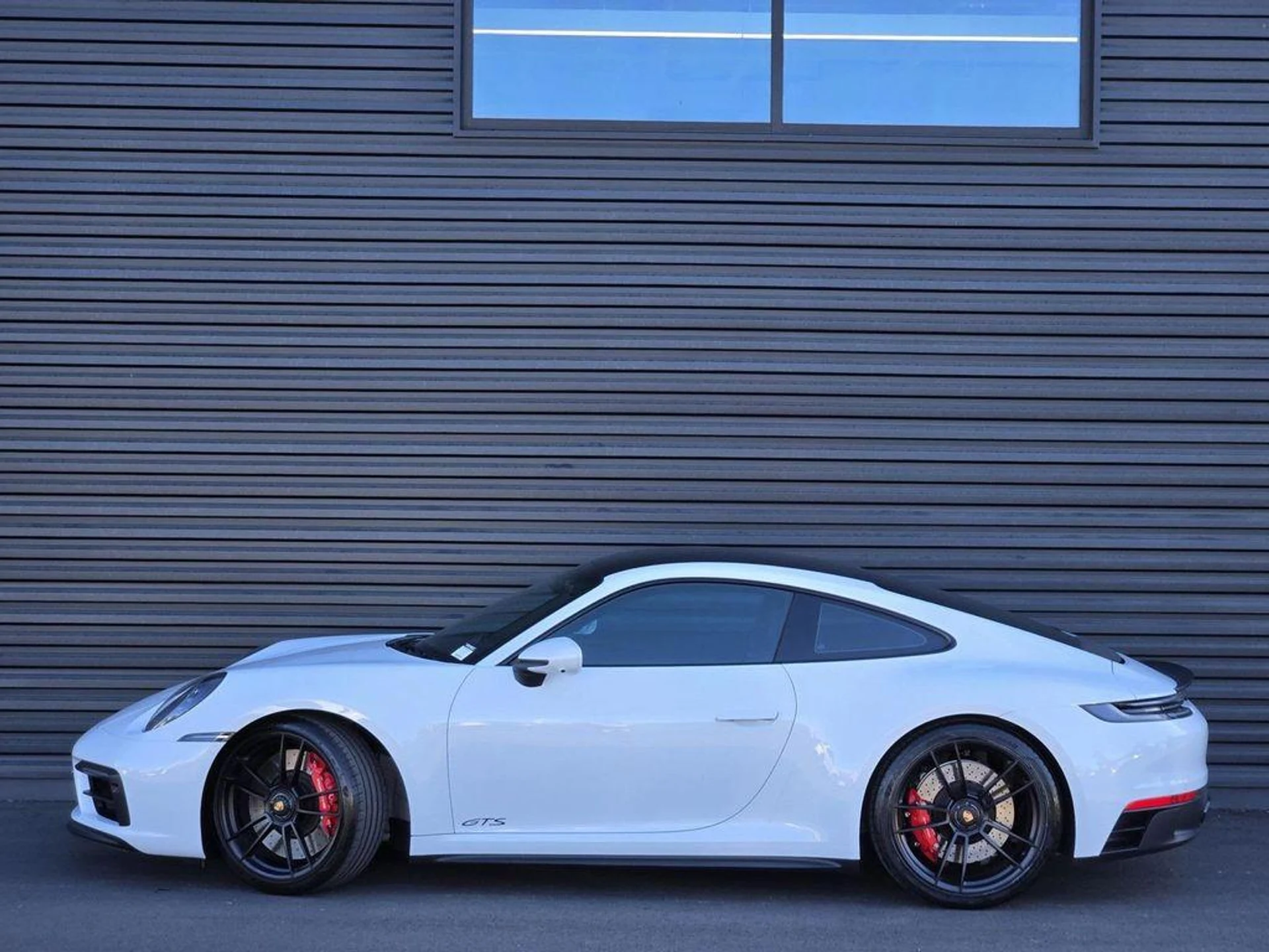 mph001_3267559657_1d_MS_Tcfdc2f_AU_3_GNMZ_3_N6_I_Zrgz4_aa95a586a7