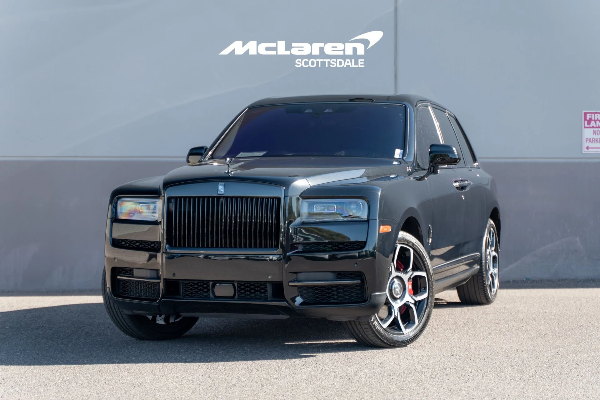 mph001_326795740_Used_2022_Rolls_Royce_CULLINAN_1780678823_02afed97e2