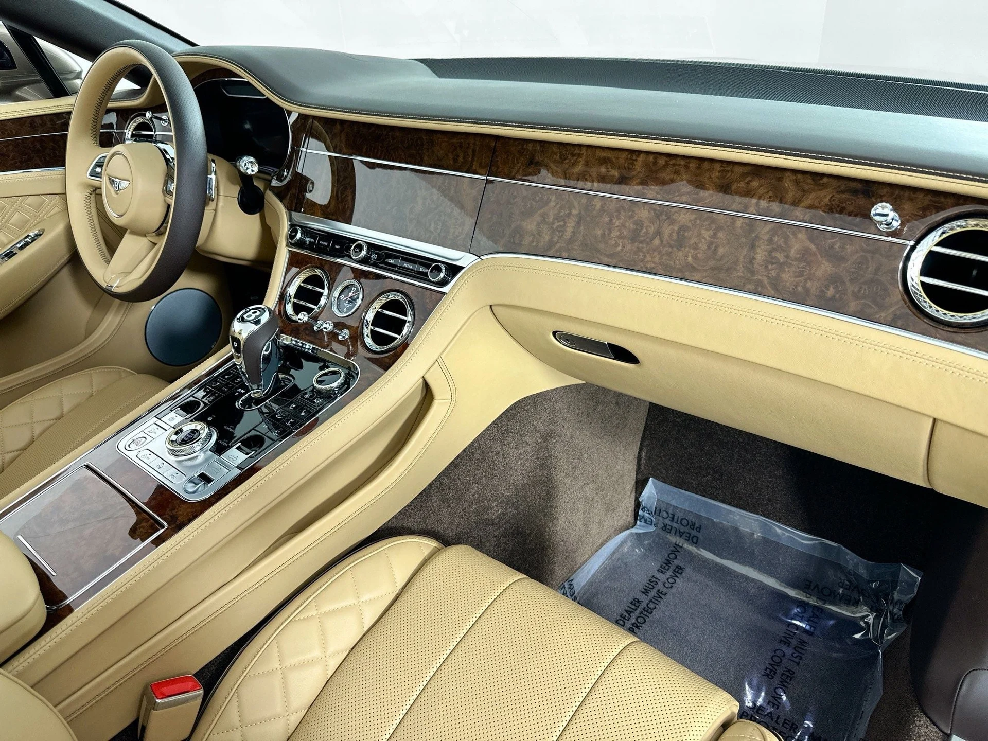 mph001_3276409840_2_9d2cea2d55