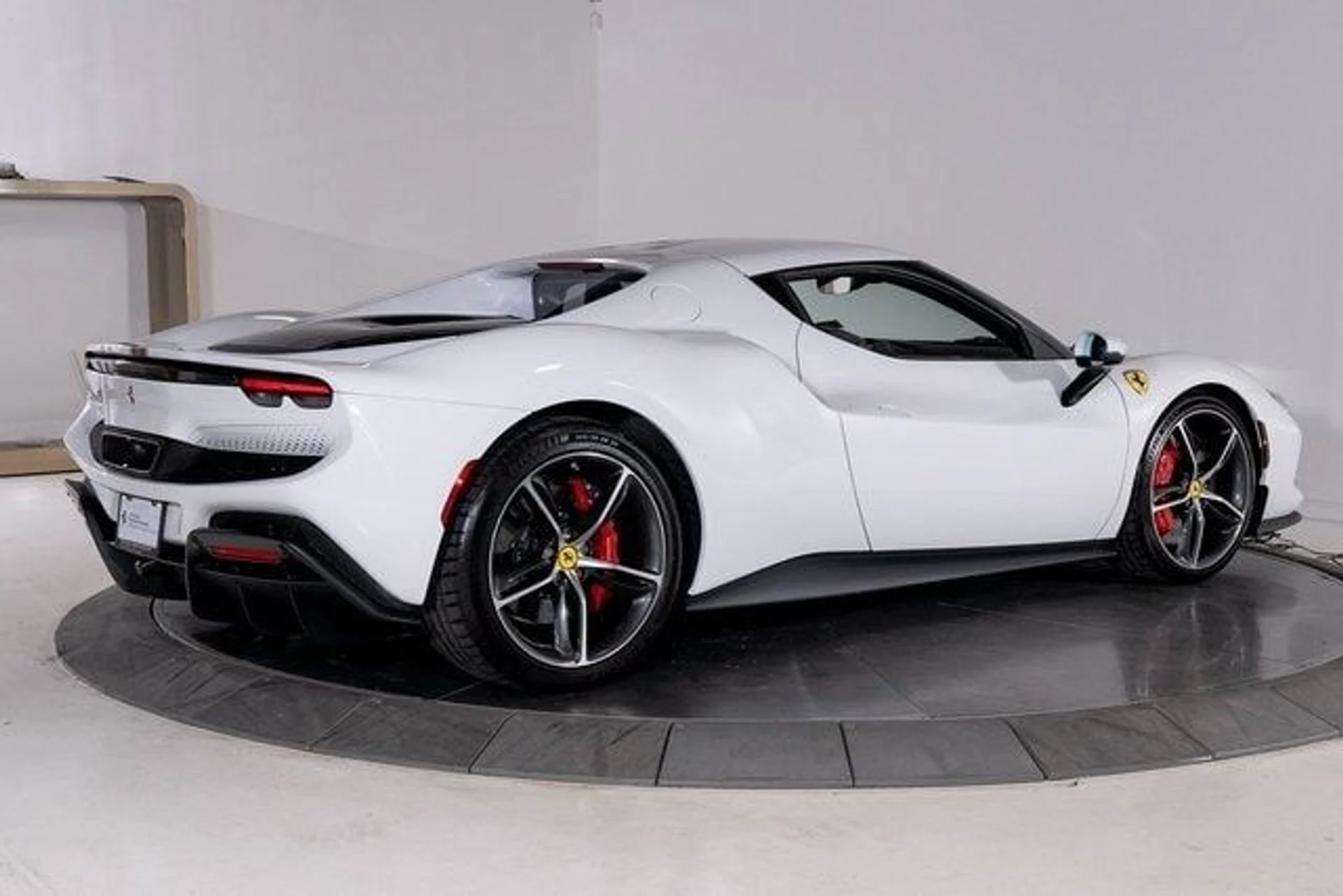 mph001_327647398_843e73e1f70435c0cbc7325355b74211x_e9600a191f