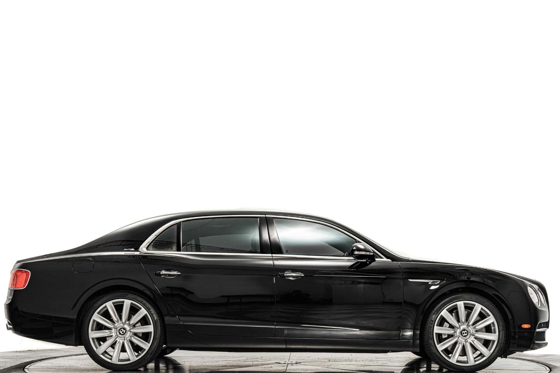 mph001_3277412834_Used_2015_Bentley_Flying_Spur_W12_1759873235_140460e769