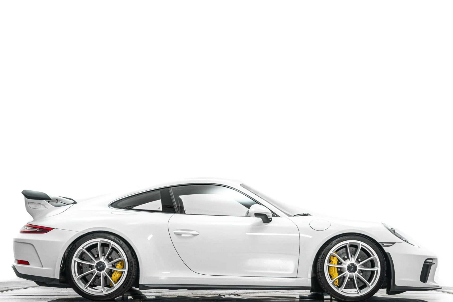 mph001_3292065978_Used_2018_Porsche_911_GT_3_Carbon_Ceramic_Brakes_1781905829_c8d316dd3b