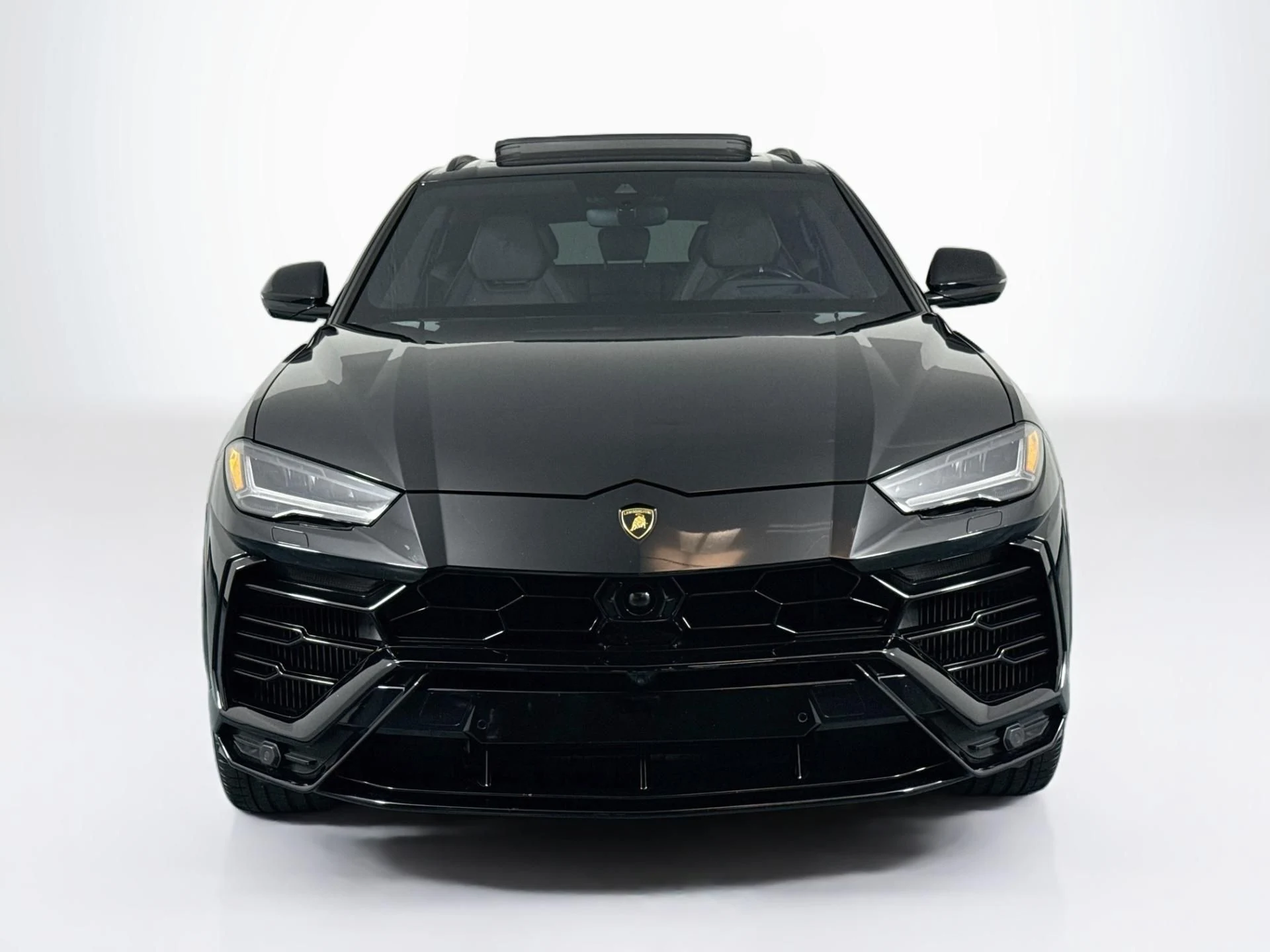 mph001_3292451316_Used_2022_Lamborghini_Urus_1786382860_17d4911f8b