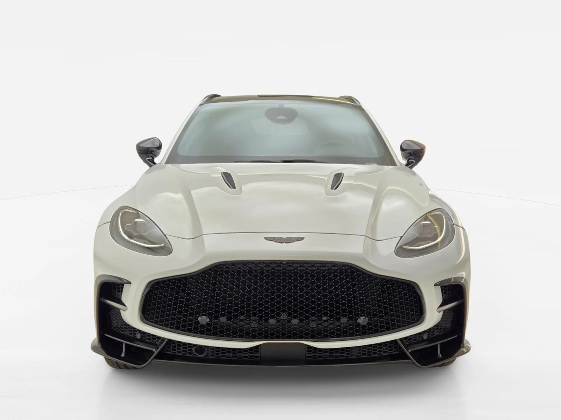 mph001_3294451500_New_2026_Aston_Martin_DBX_S_1776835376_2f1fb20dfb