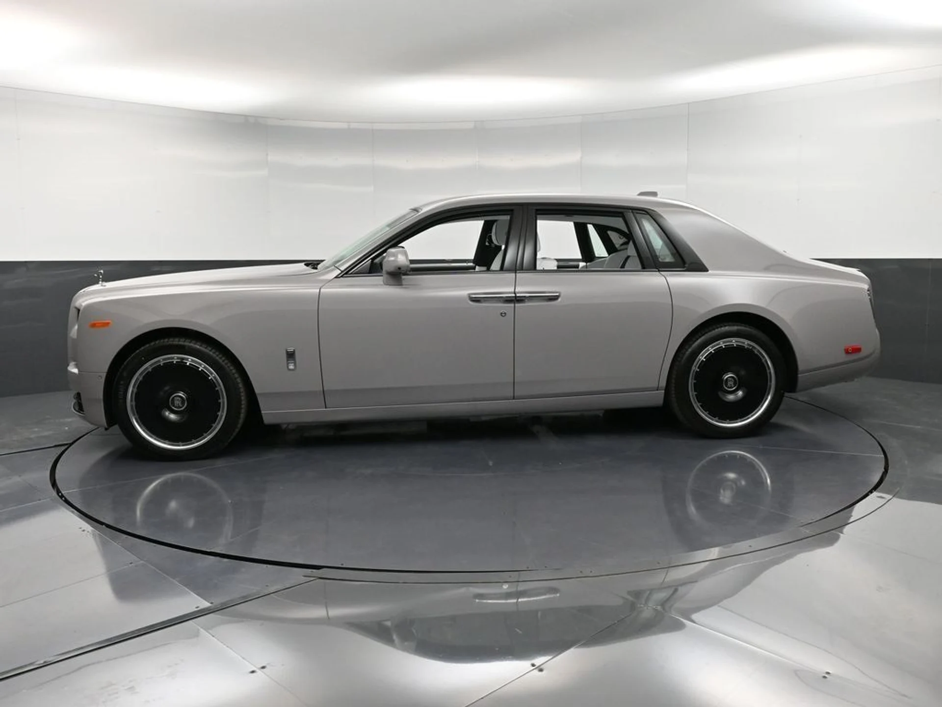 mph001_3303416035_f2b732a555841bc13ad5de966ea8b841_39b2770625