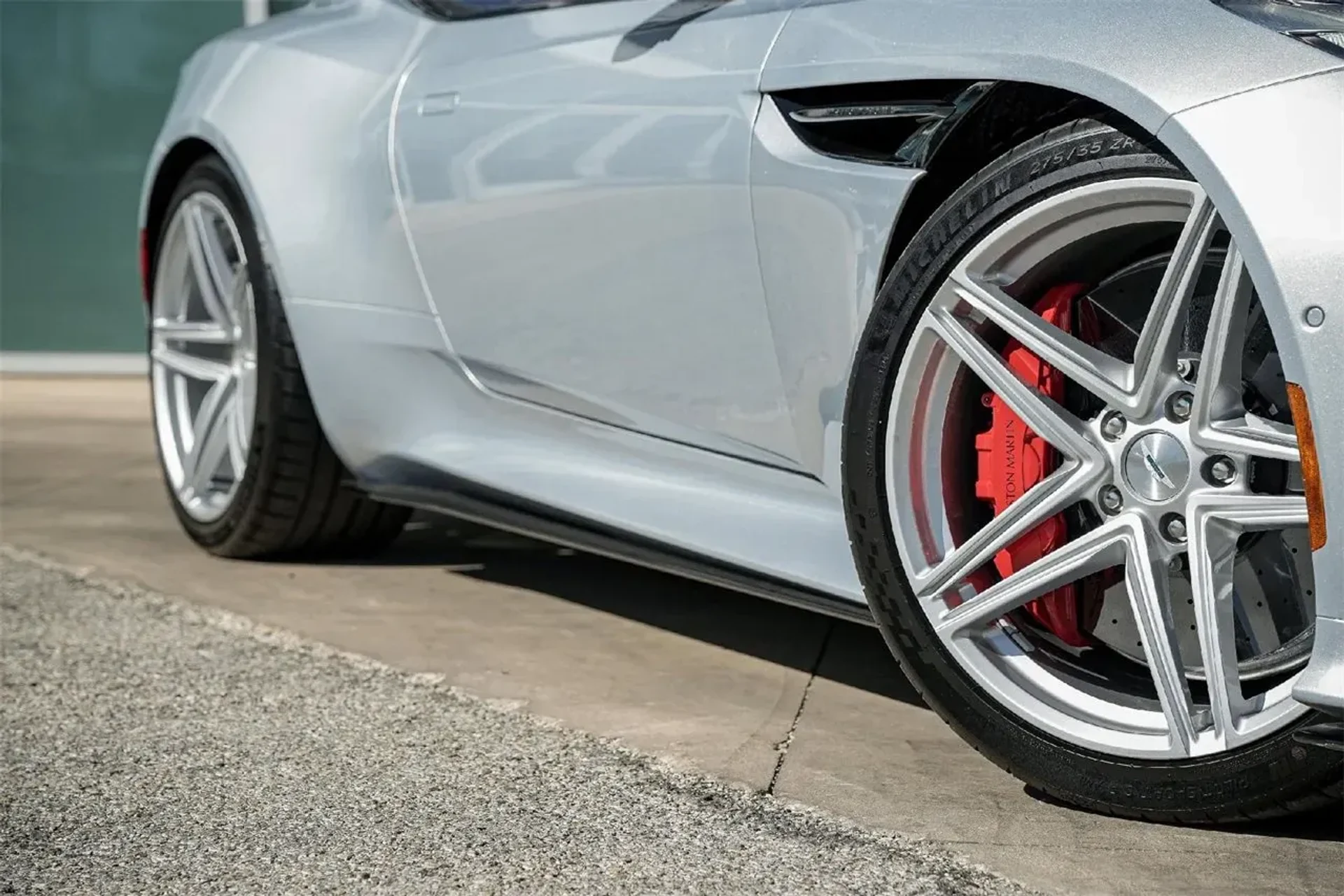 mph001_330343325_18e341de9caf4c24bae876a60b713c36_413517f586