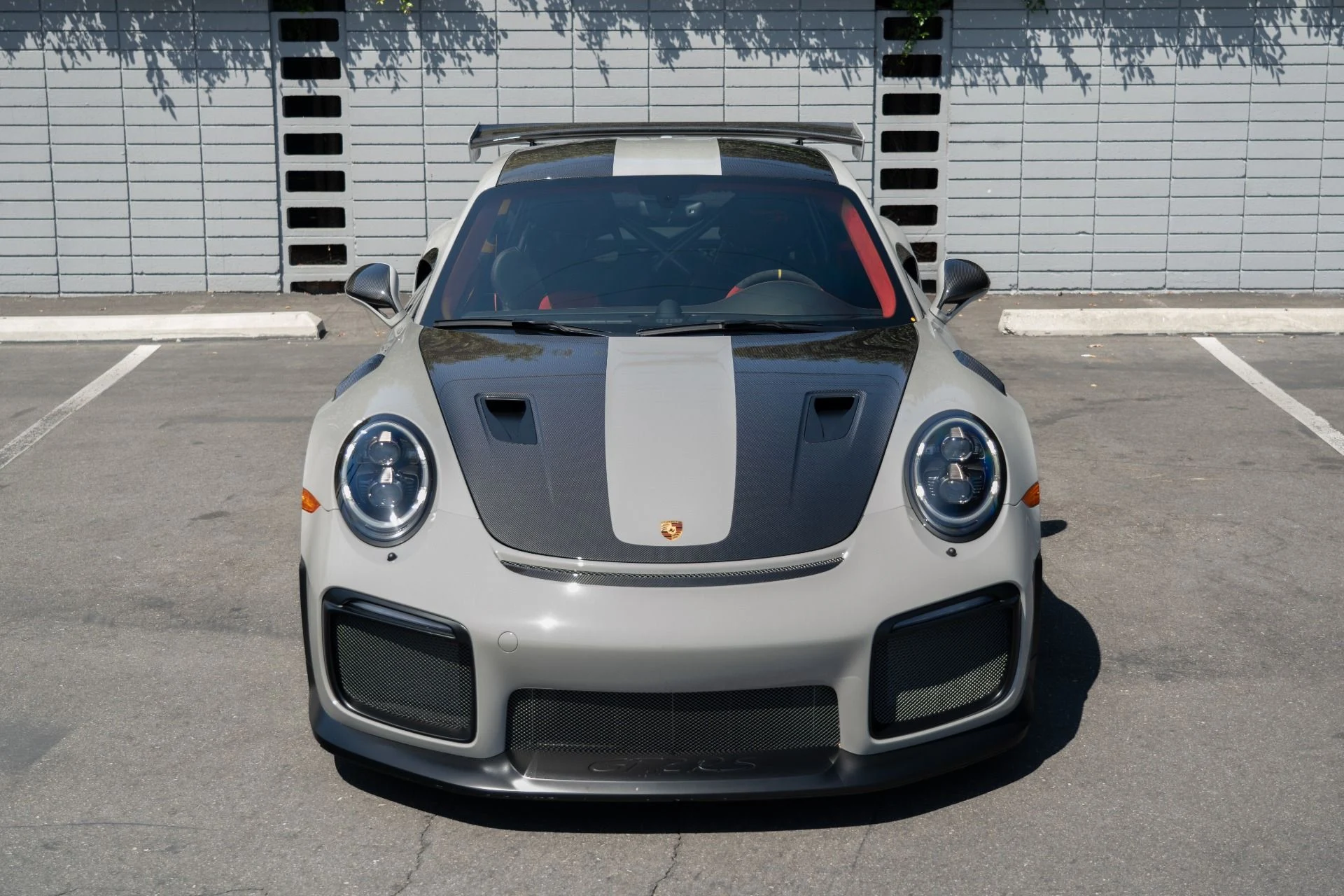 mph001_3308866908_Used_2018_Porsche_911_GT_2_RS_1755904778_da6dfdca6b