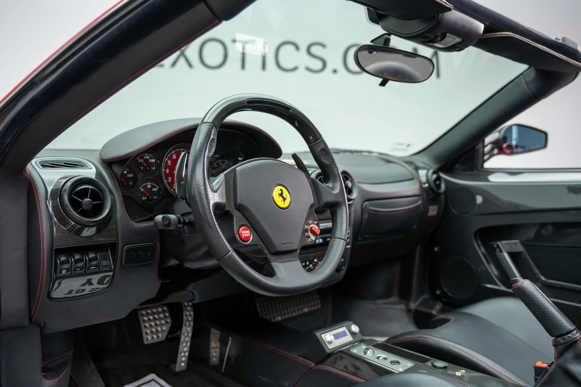mph001_3309265566_CA_3352_20_20interior_203_6bc6a0a467