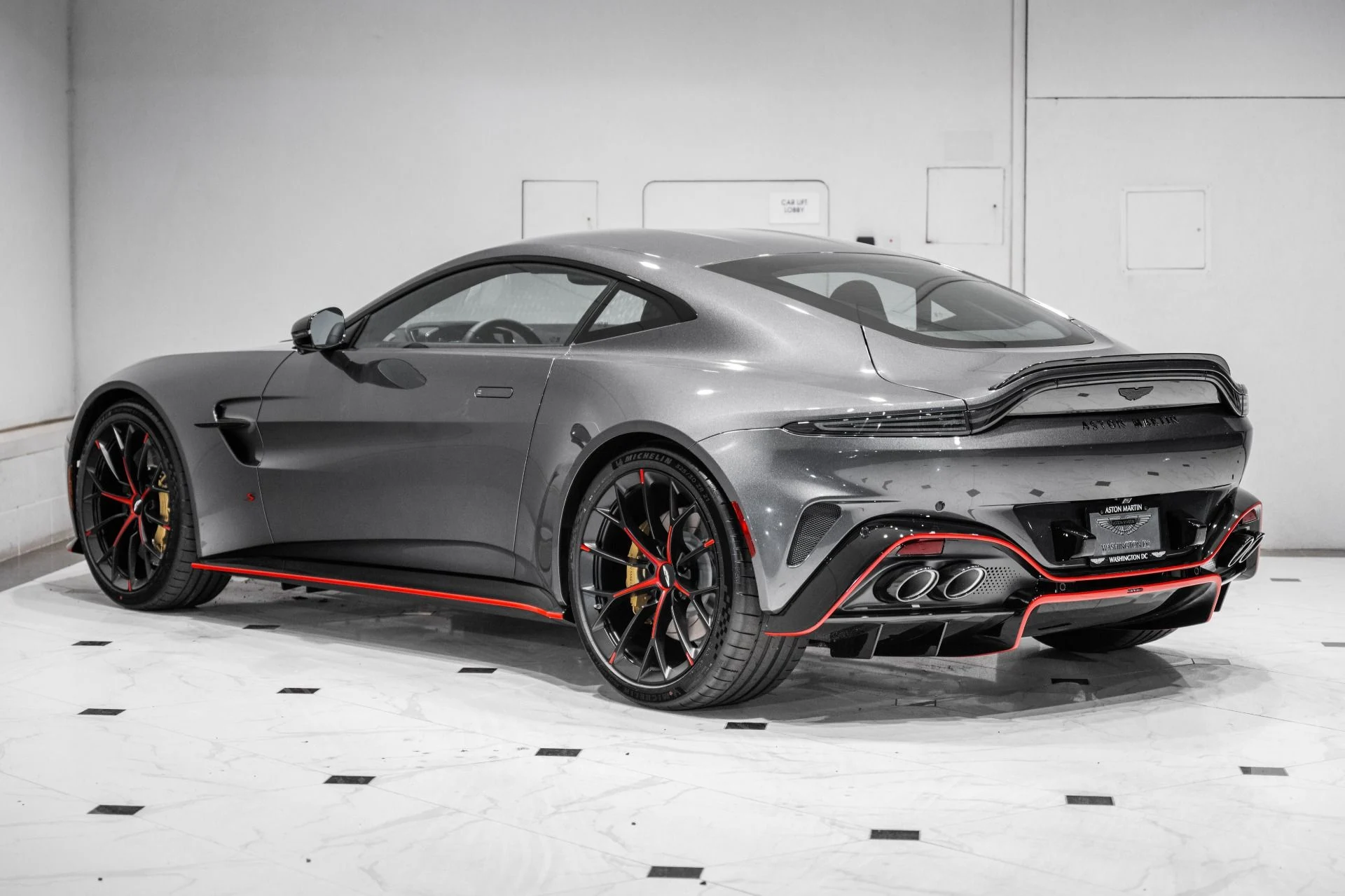 mph001_3342640819_New_2026_Aston_Martin_Vantage_S_1776402995_06ffa57518