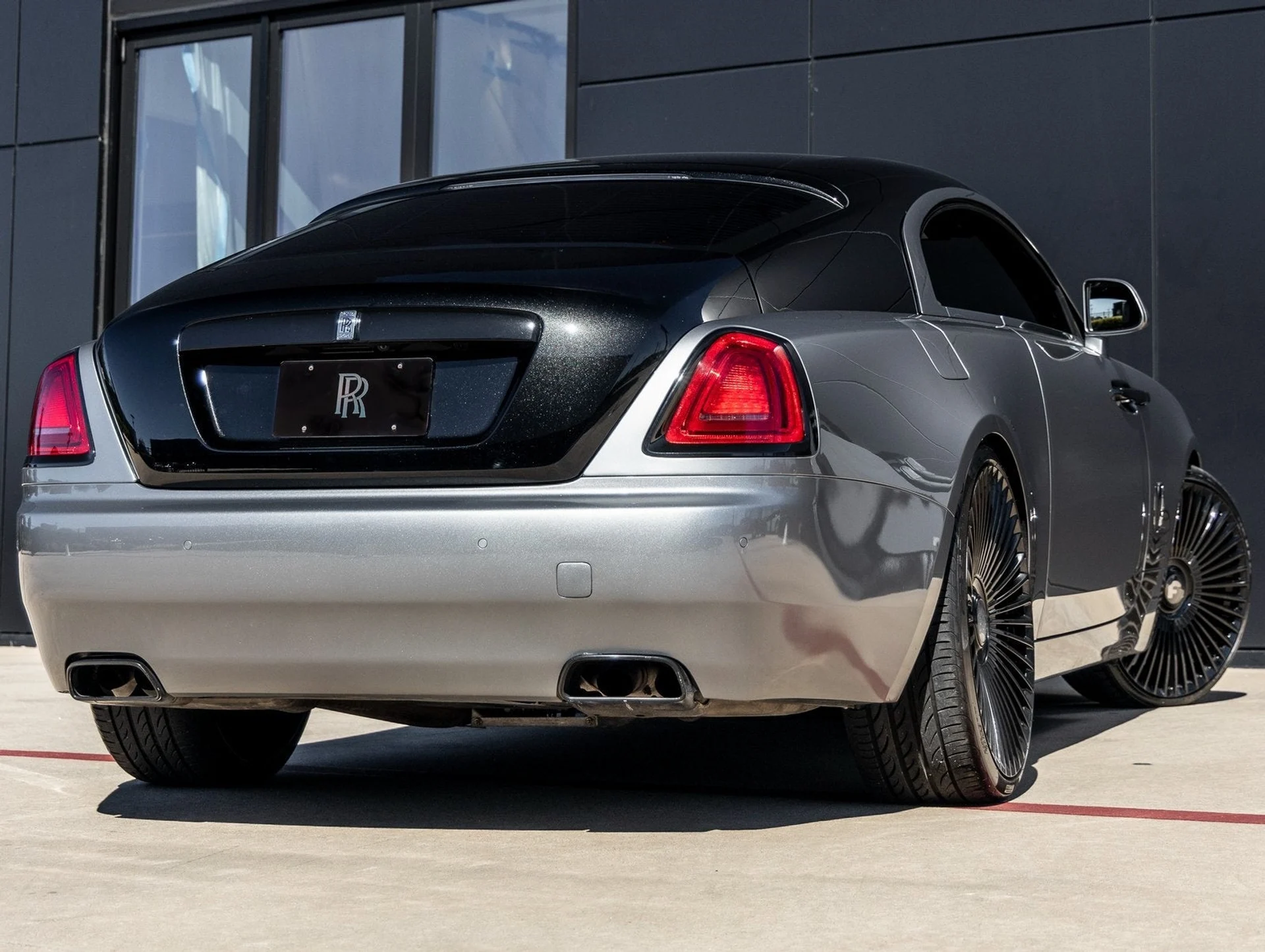 mph001_3346566176_2_54a75407be