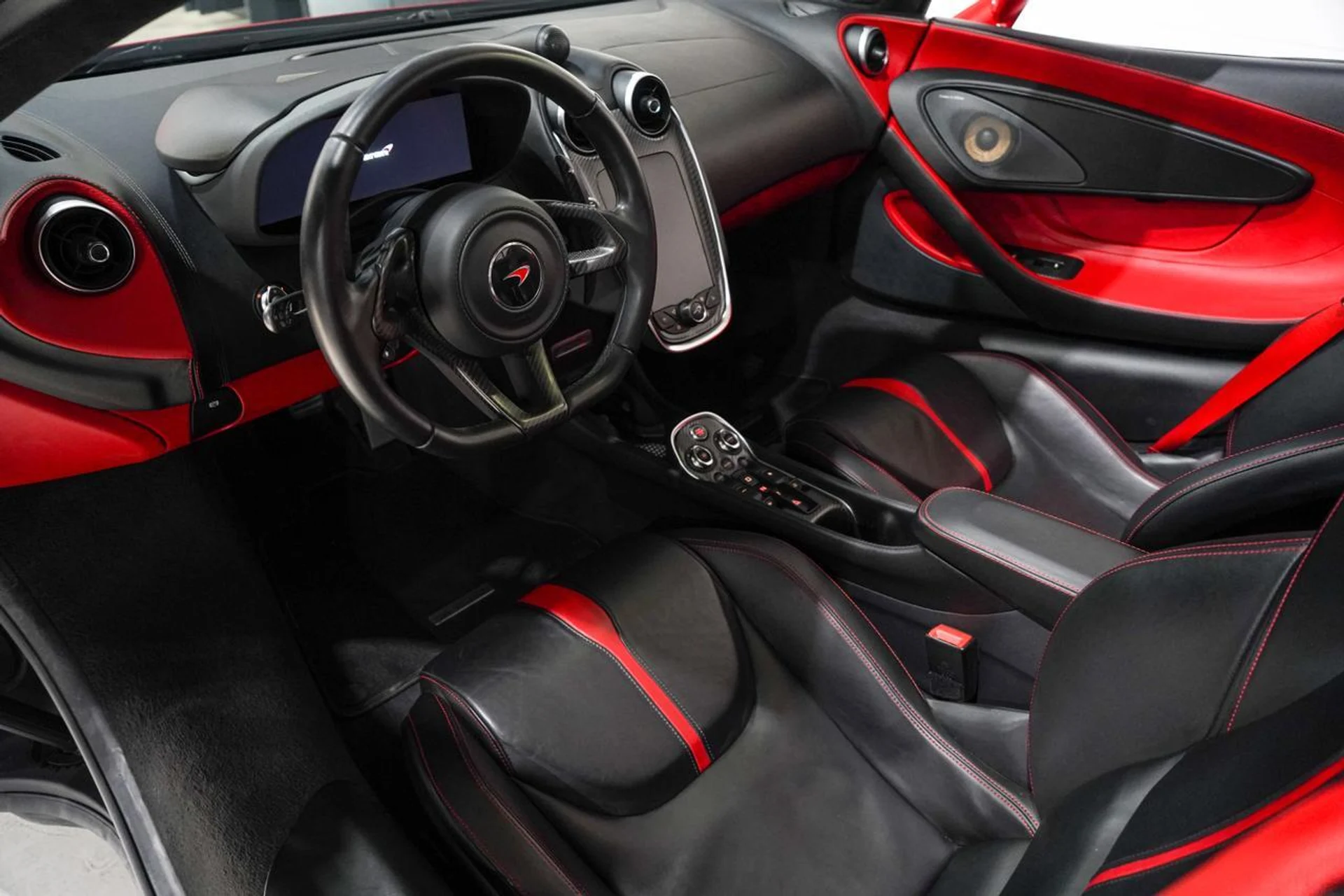 mph001_334858922_e924807b2b671058bd95088780be0788_02554b2ee1