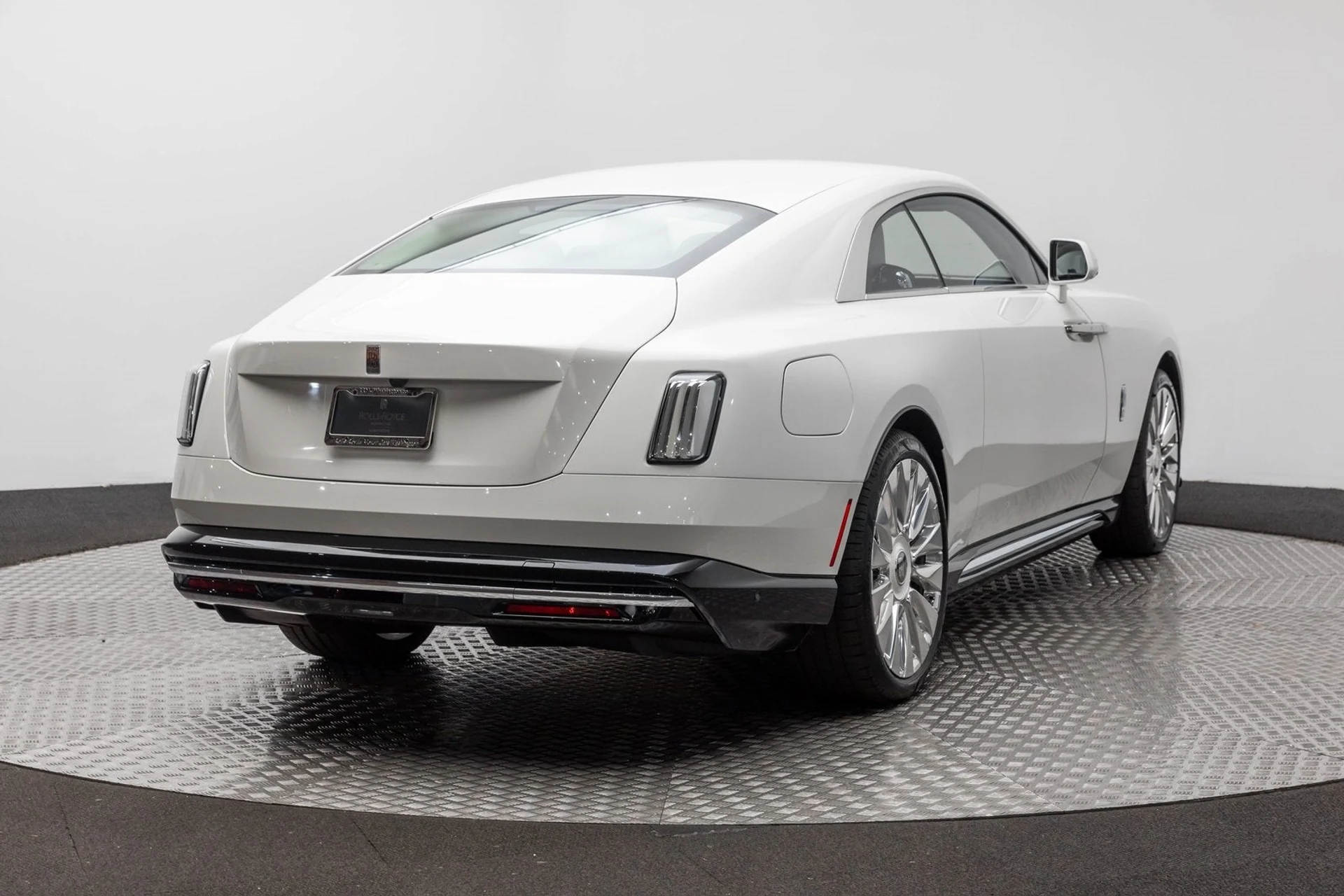 mph001_3367038059_2_c3c5af9110