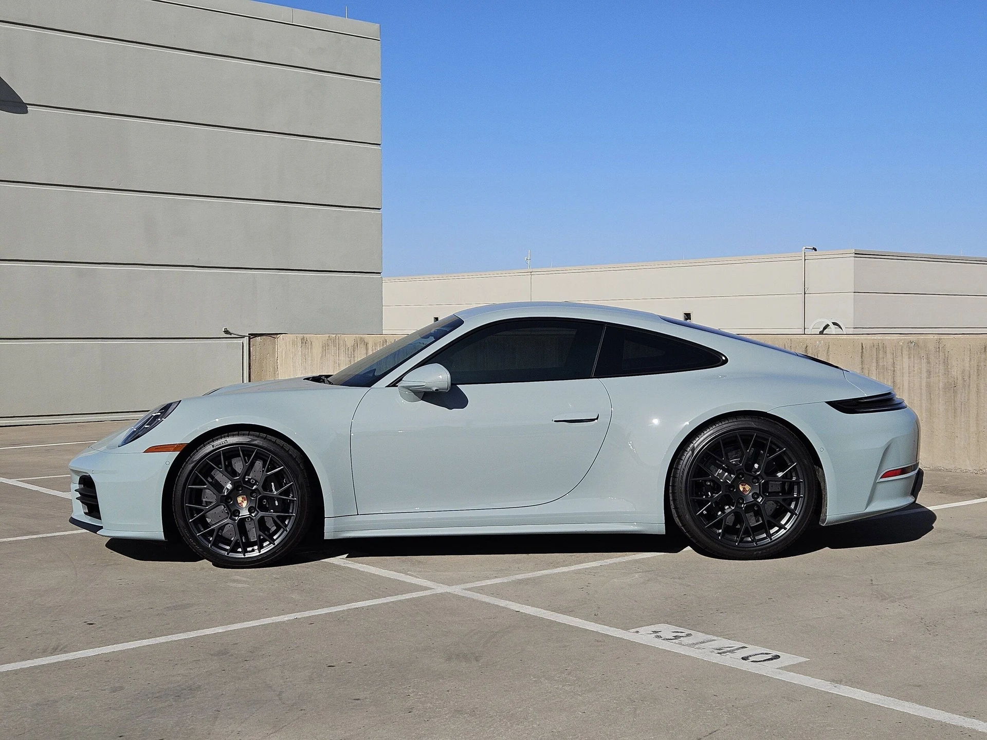 mph001_3367161823_d3f4130ac429380279b333f573b86bcax_249c39de11