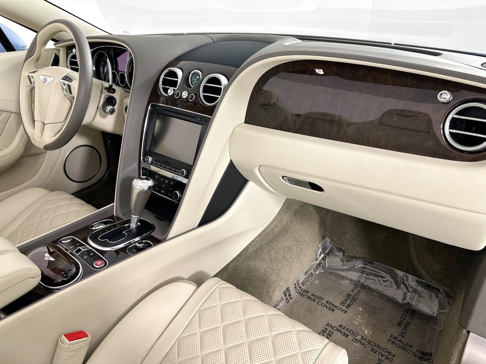 mph001_3370105572_2_6a42f9d01e