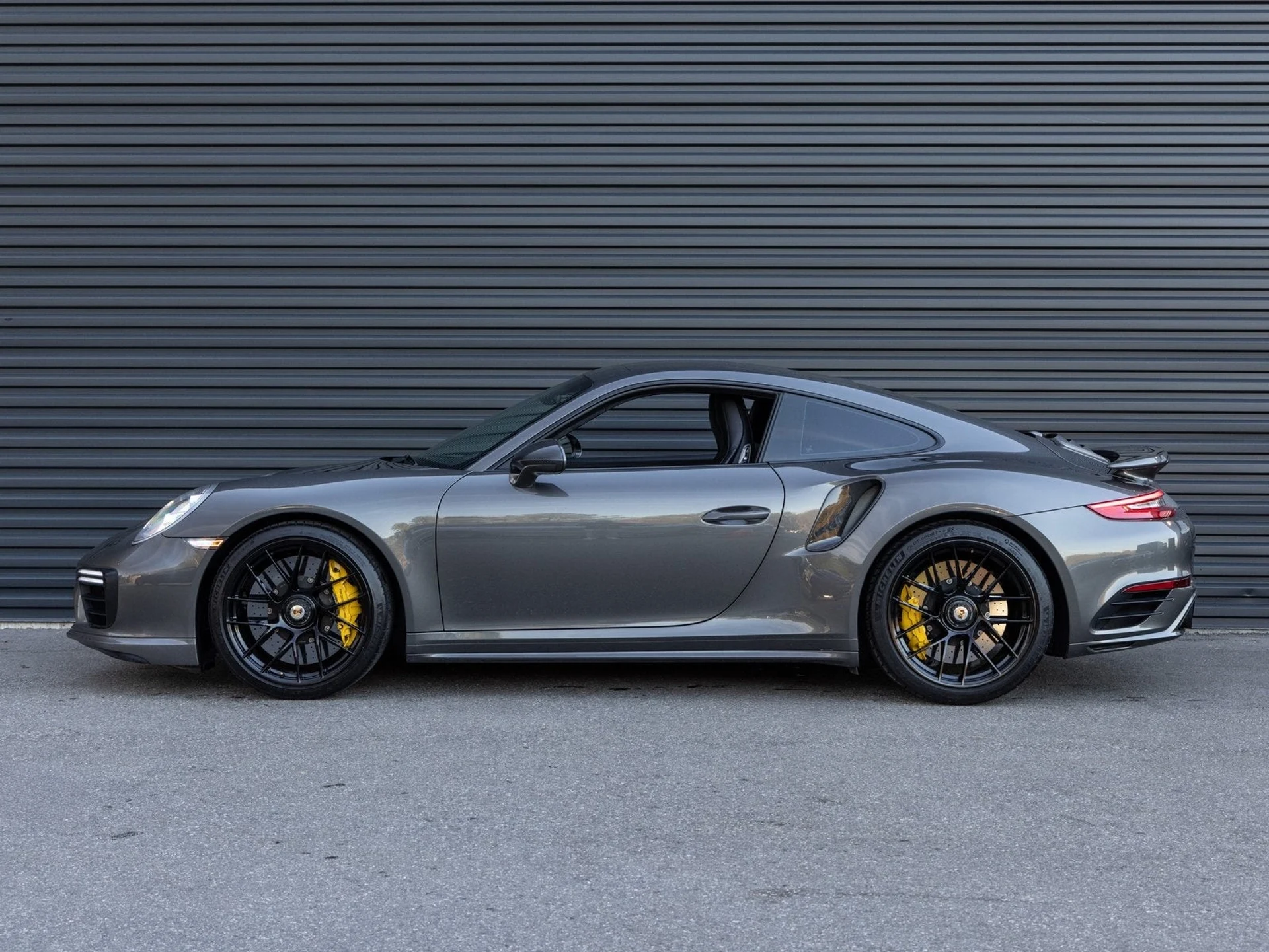 mph001_3375900018_2_7fe4e761c4