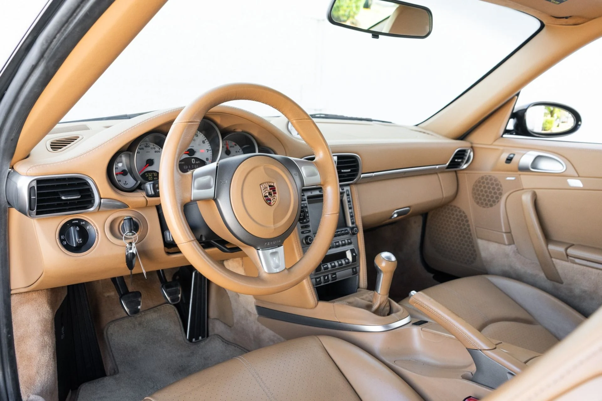 mph001_3378579047_Used_2006_Porsche_911_Carrera_4_S_1765481639_9ec0b79135