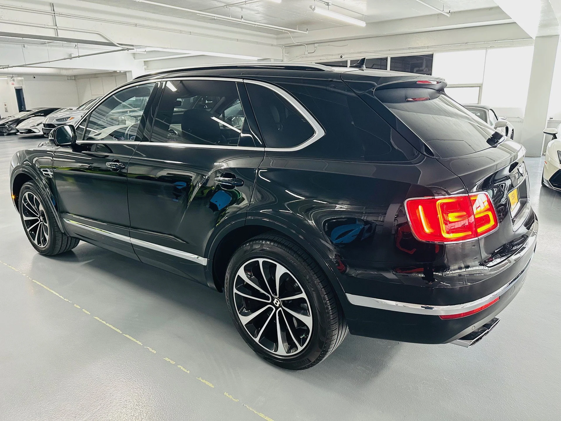 mph001_3381555704_4ced1aa45710f1d1b94a72930bfbb0e1x_2fcba2c387