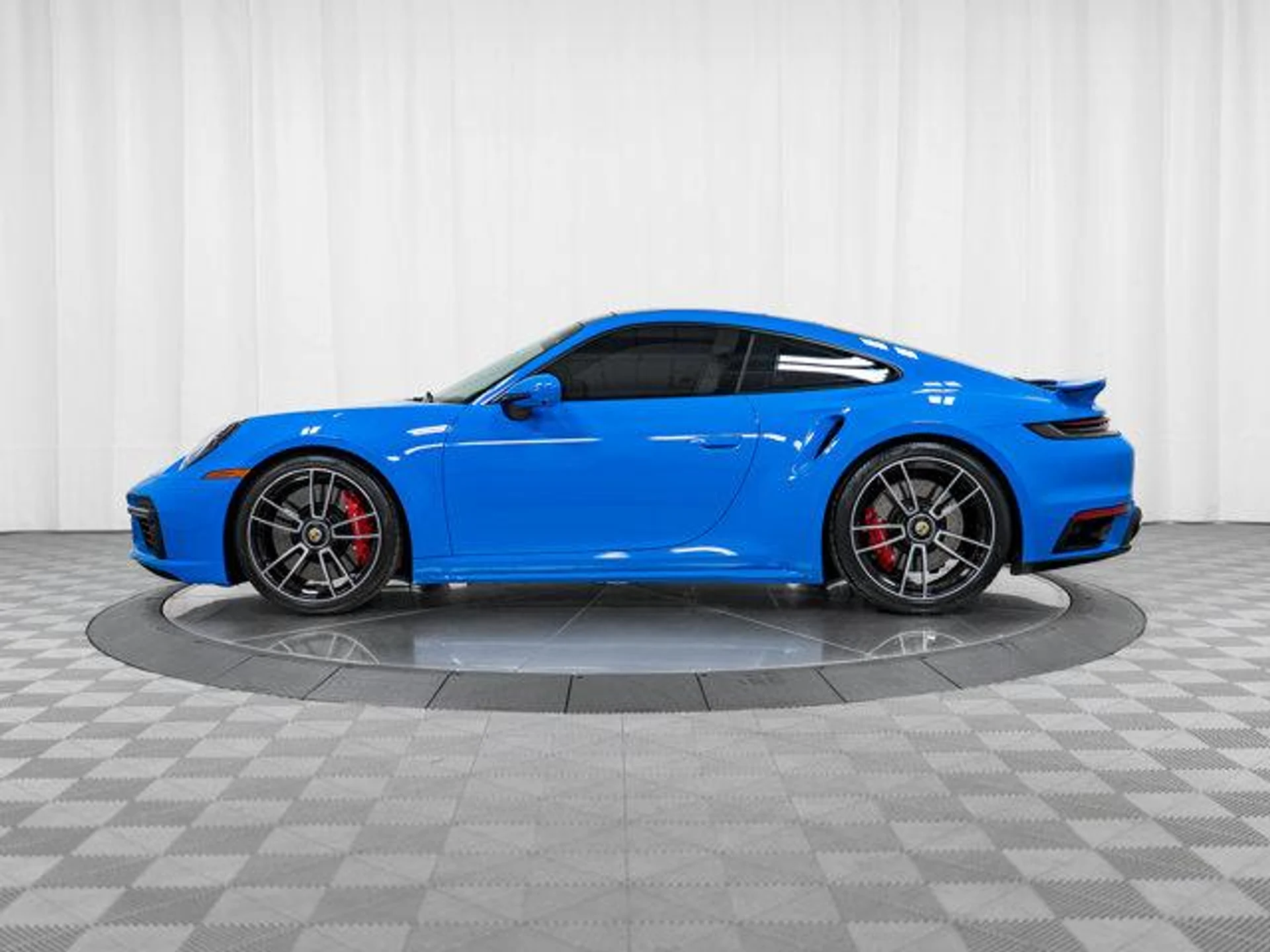 mph001_3384719239_E_Cx_Ii_1um_W_Drk_P_Xtr3o_N_Fx_Td_Byg_dcb3722b35