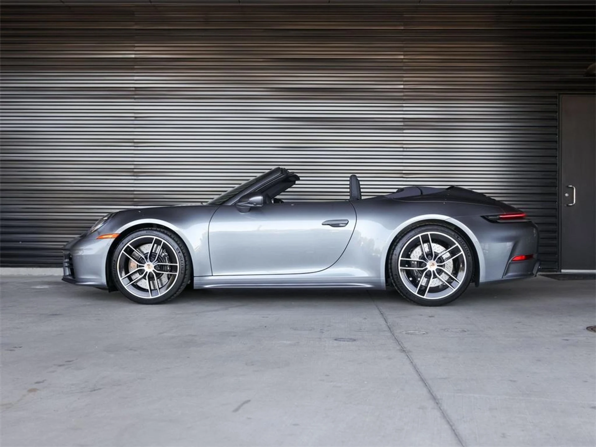 mph001_3391805809_ks84a_Rn_Vs_p5_Mzuvy4zigrb0_Sh_Y_7aaafea008