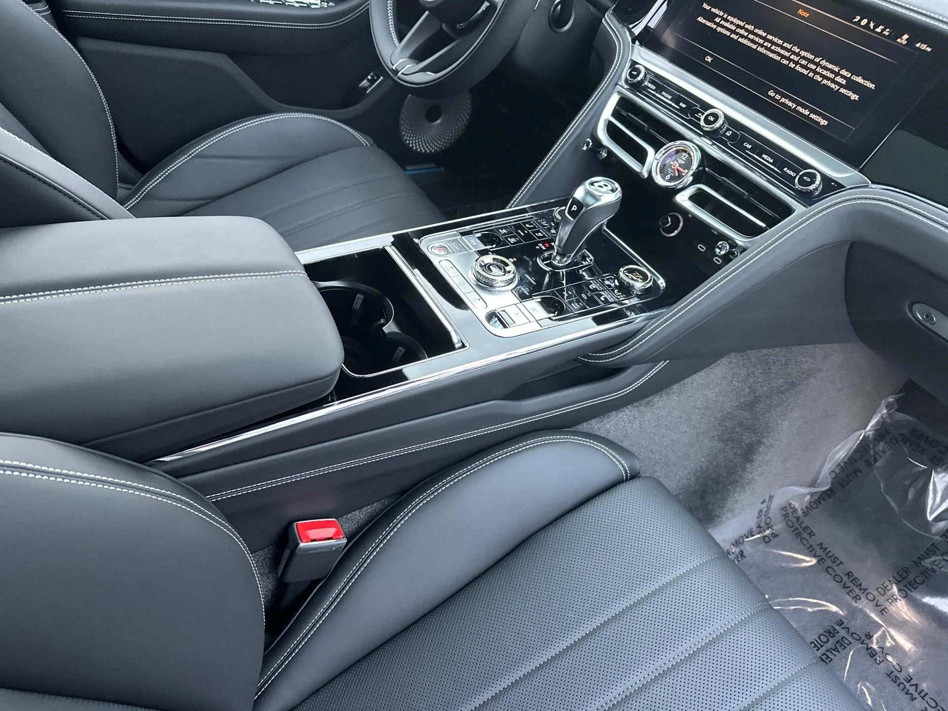 mph001_3395073140_New_2026_Bentley_Flying_Spur_1766589023_e5db4c4d07