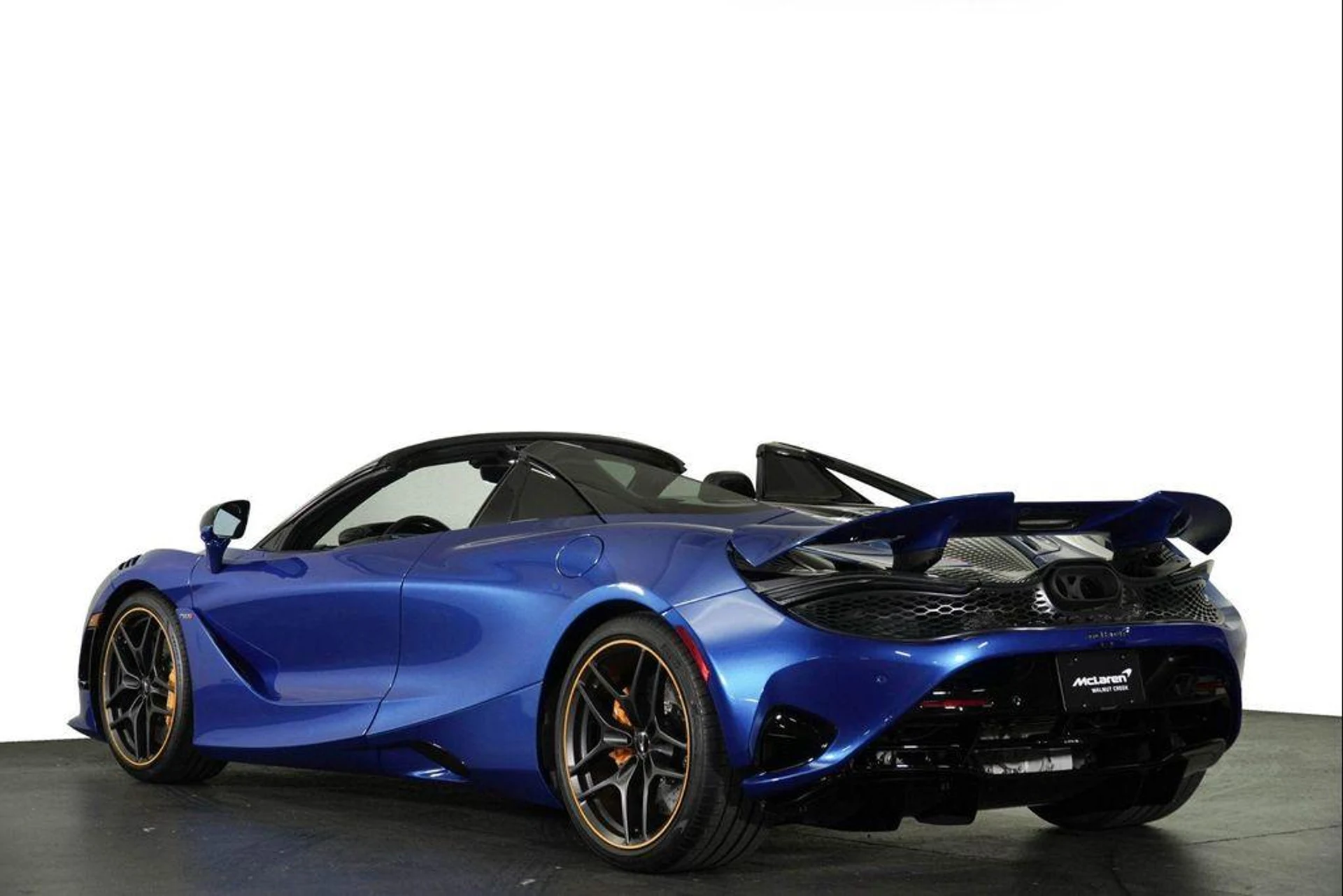 mph001_339665281_BS_OOZ_Hd_Z_Mg8f_VKXU_610haz_A_Aic_1b2d1933fe