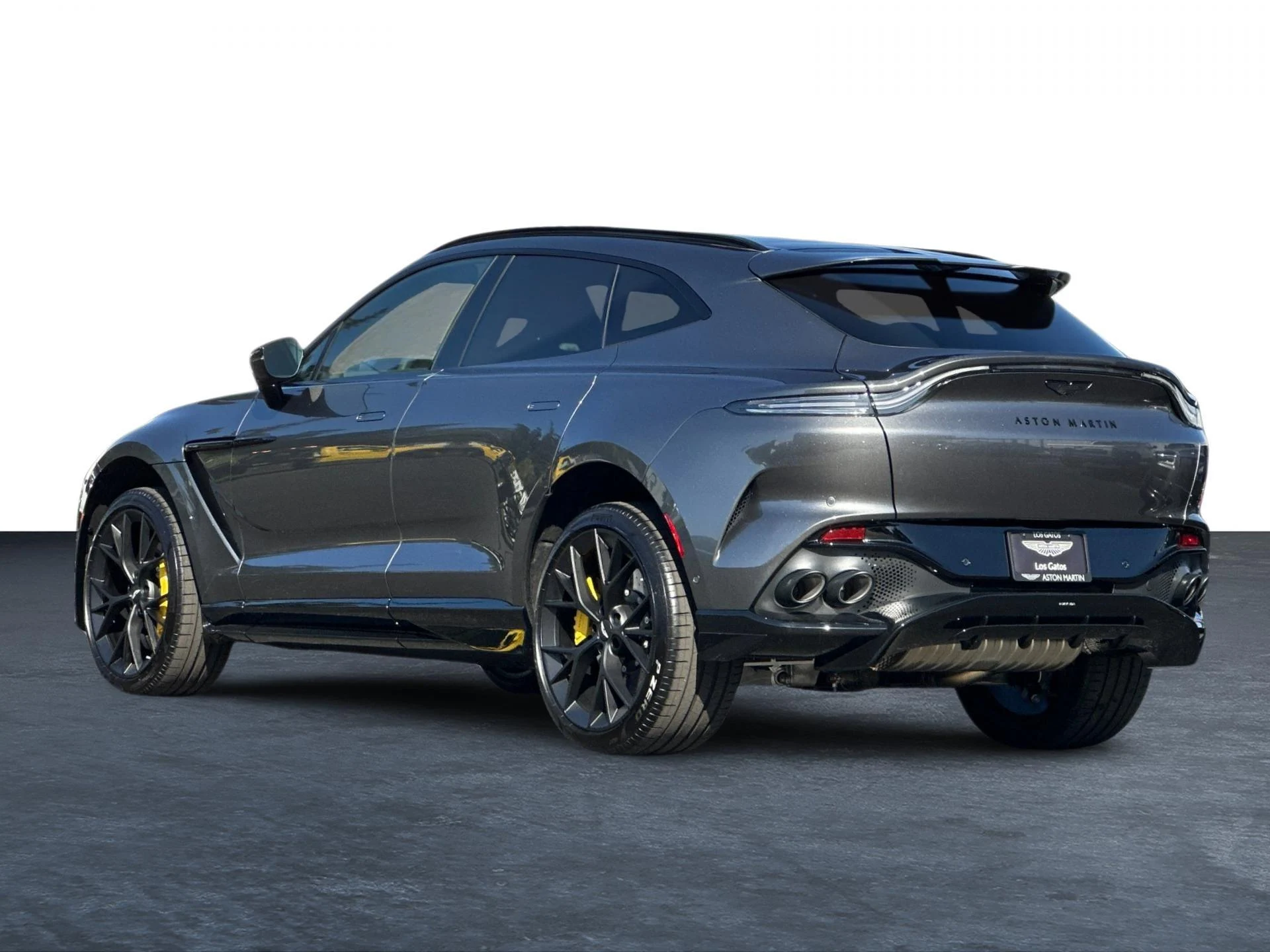 mph001_339748395_New_2025_Aston_Martin_DBX_707_1758896222_b6ac707983