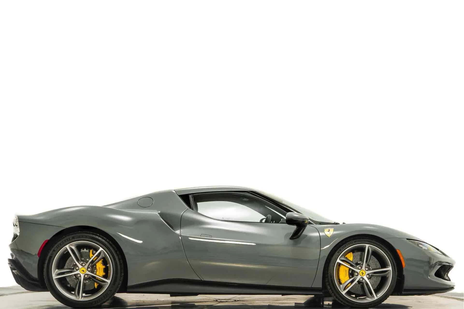 mph001_3398394365_Used_2023_Ferrari_296_GTB_1755616827_f9d0322c2c