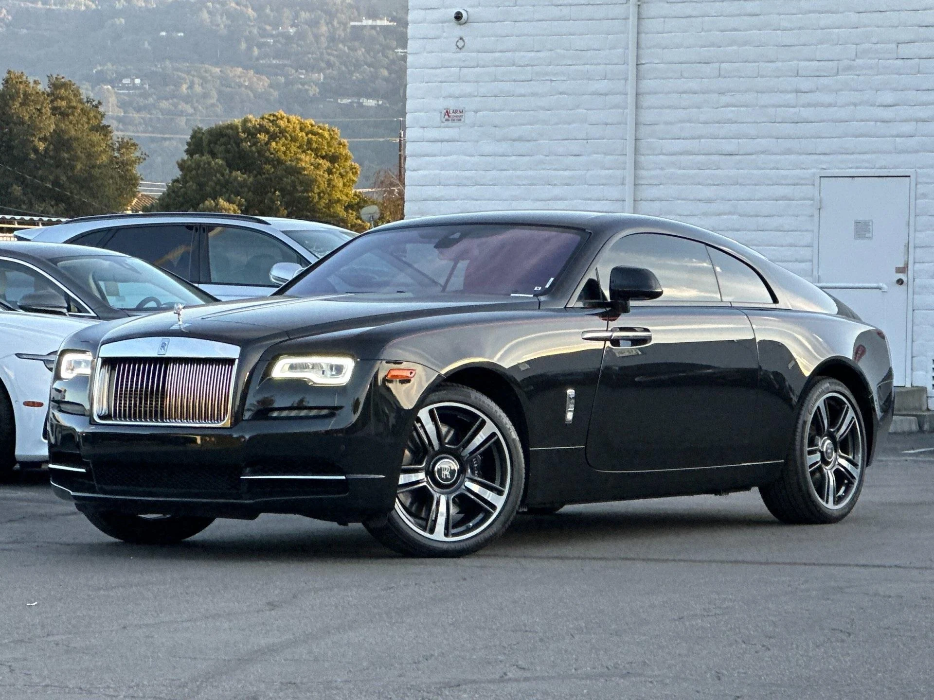 mph001_3402566953_Used_2017_Rolls_Royce_Wraith_1771495942_3fc62e39df