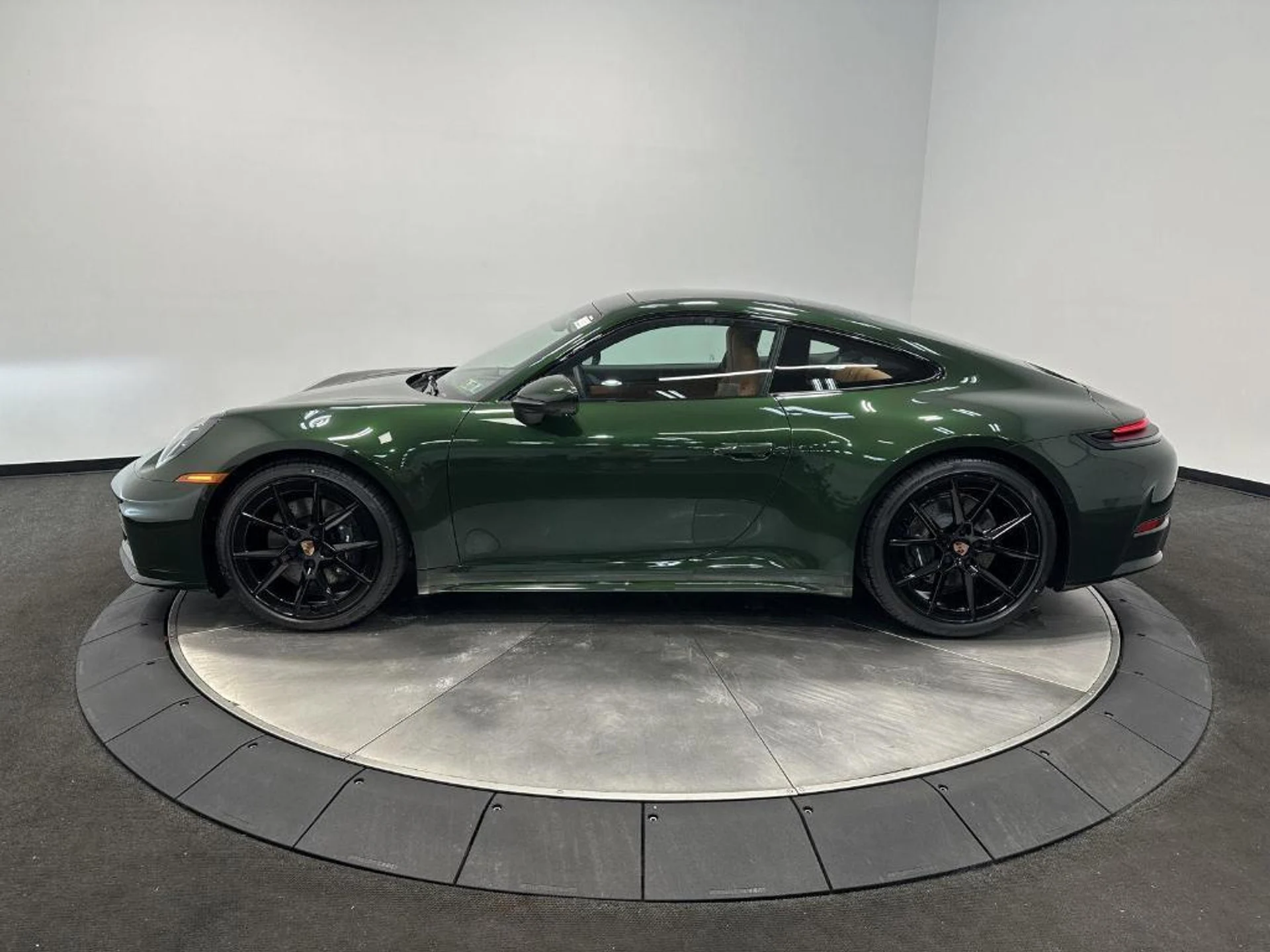 mph001_3403323686_2_W_Bq_B_Ly10_qo61d_Ec_Gl5_Z_Bgy_Xk_8c3e4b652c