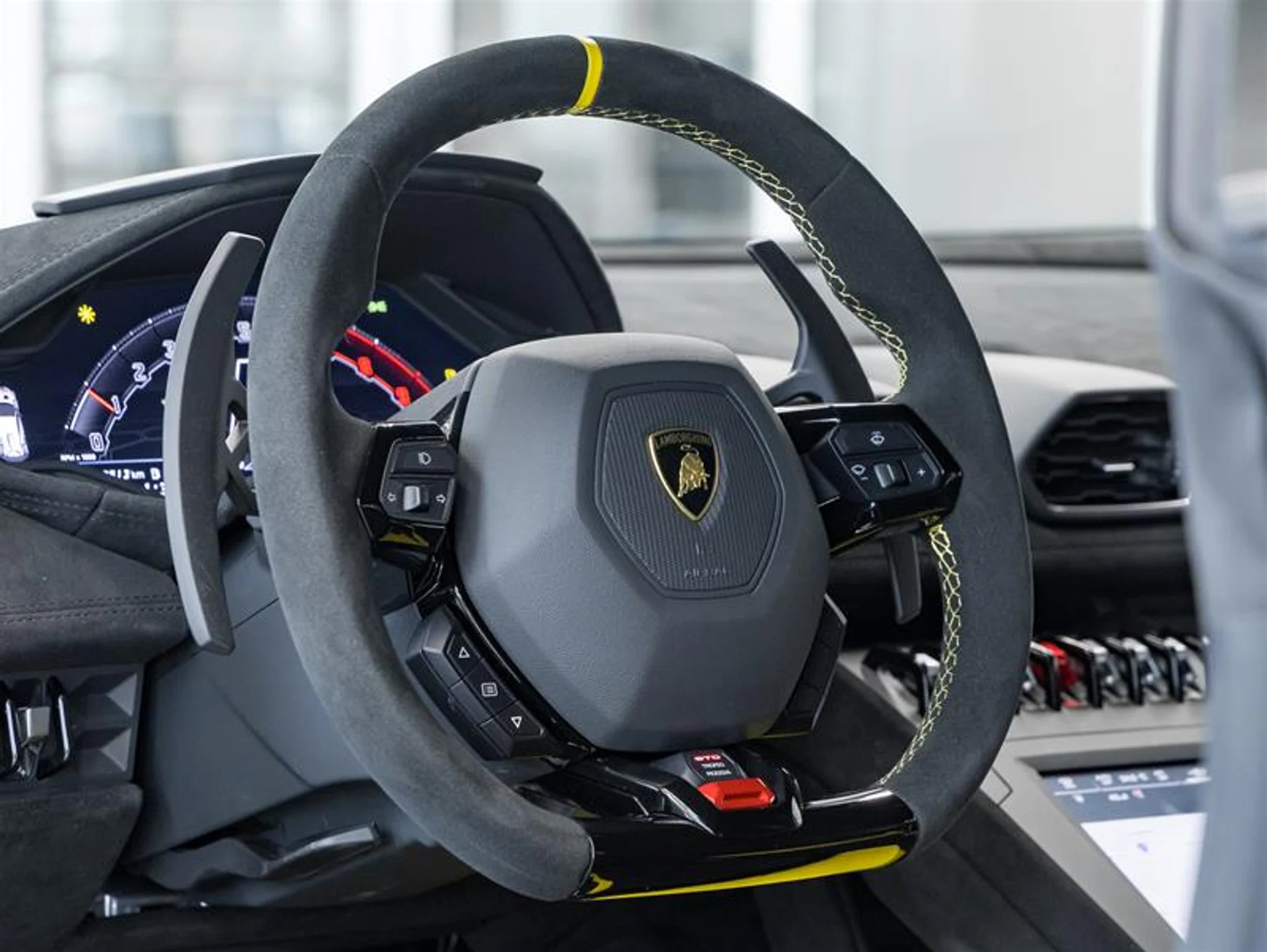 mph001_3403403478_11625444_1564141382_40e1e9ba55